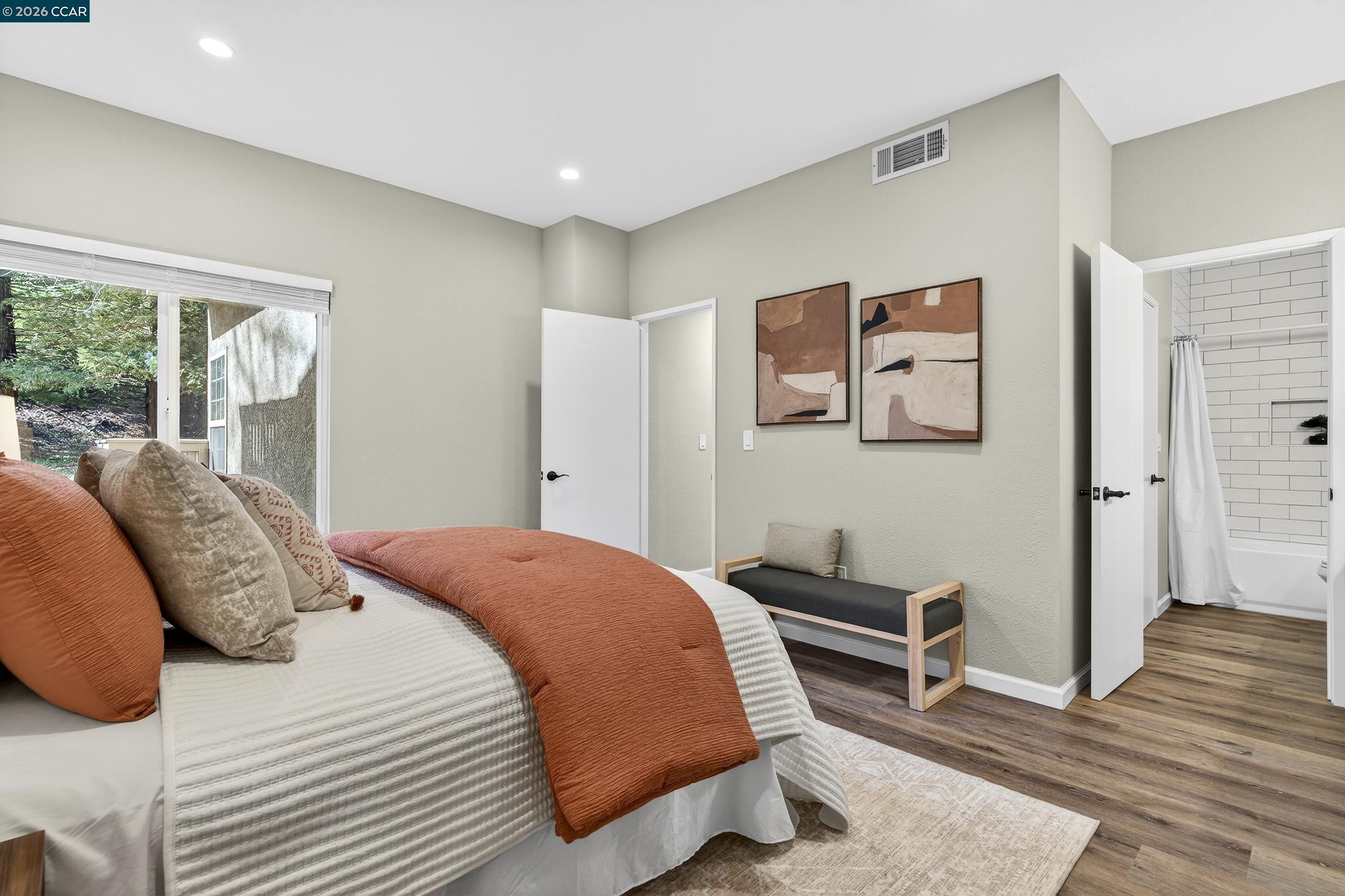 Photo #24: 41124738 Listing: Photo #24