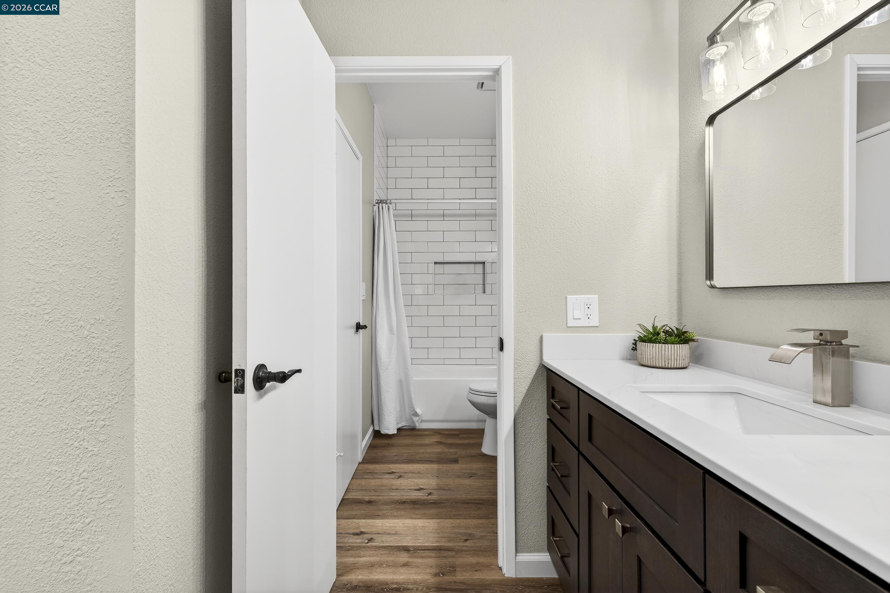 Photo #31: 41124738 Listing: Photo #31