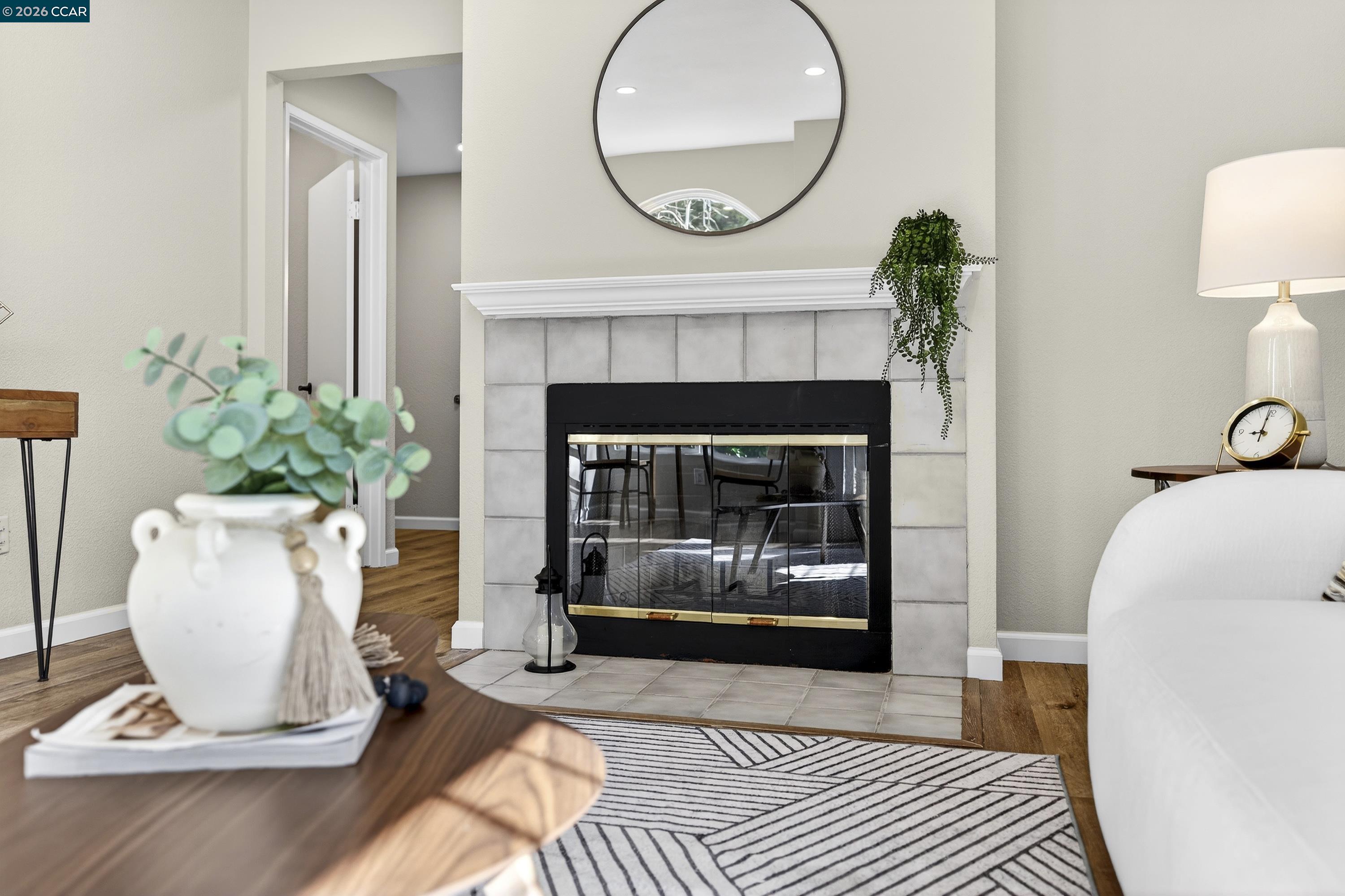 Photo #8: 41124738 Listing: Photo #8