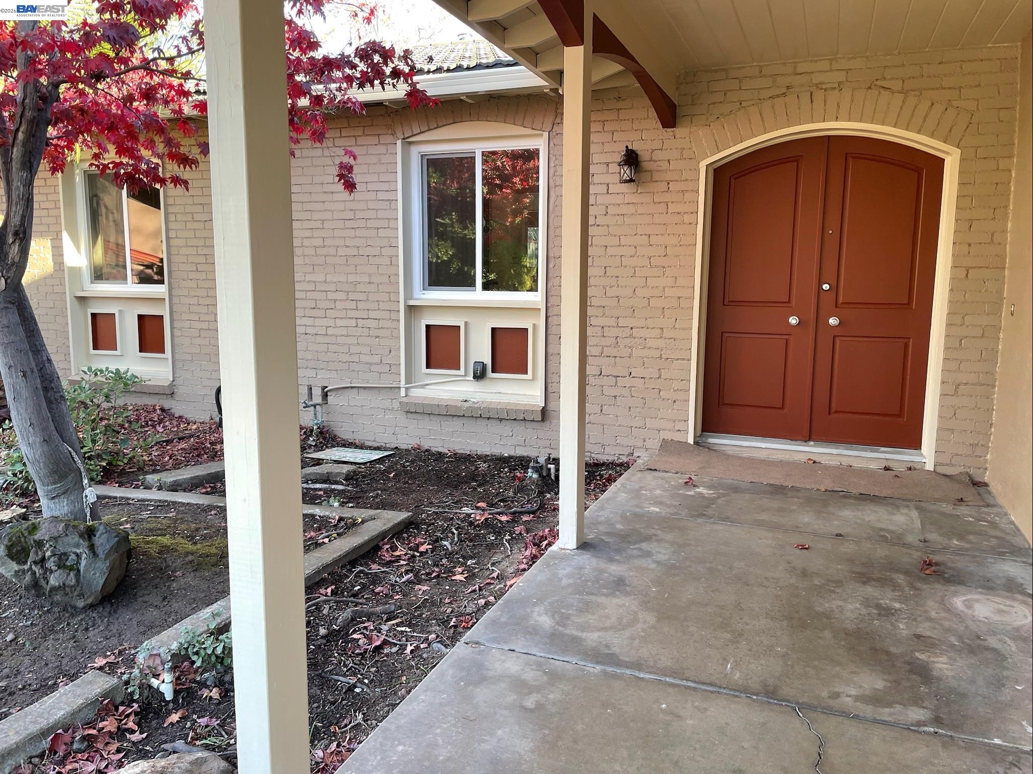 Detail Gallery Image 4 of 42 For 42170 Camino Santa Barbara, Fremont,  CA 94539 - 3 Beds | 2 Baths