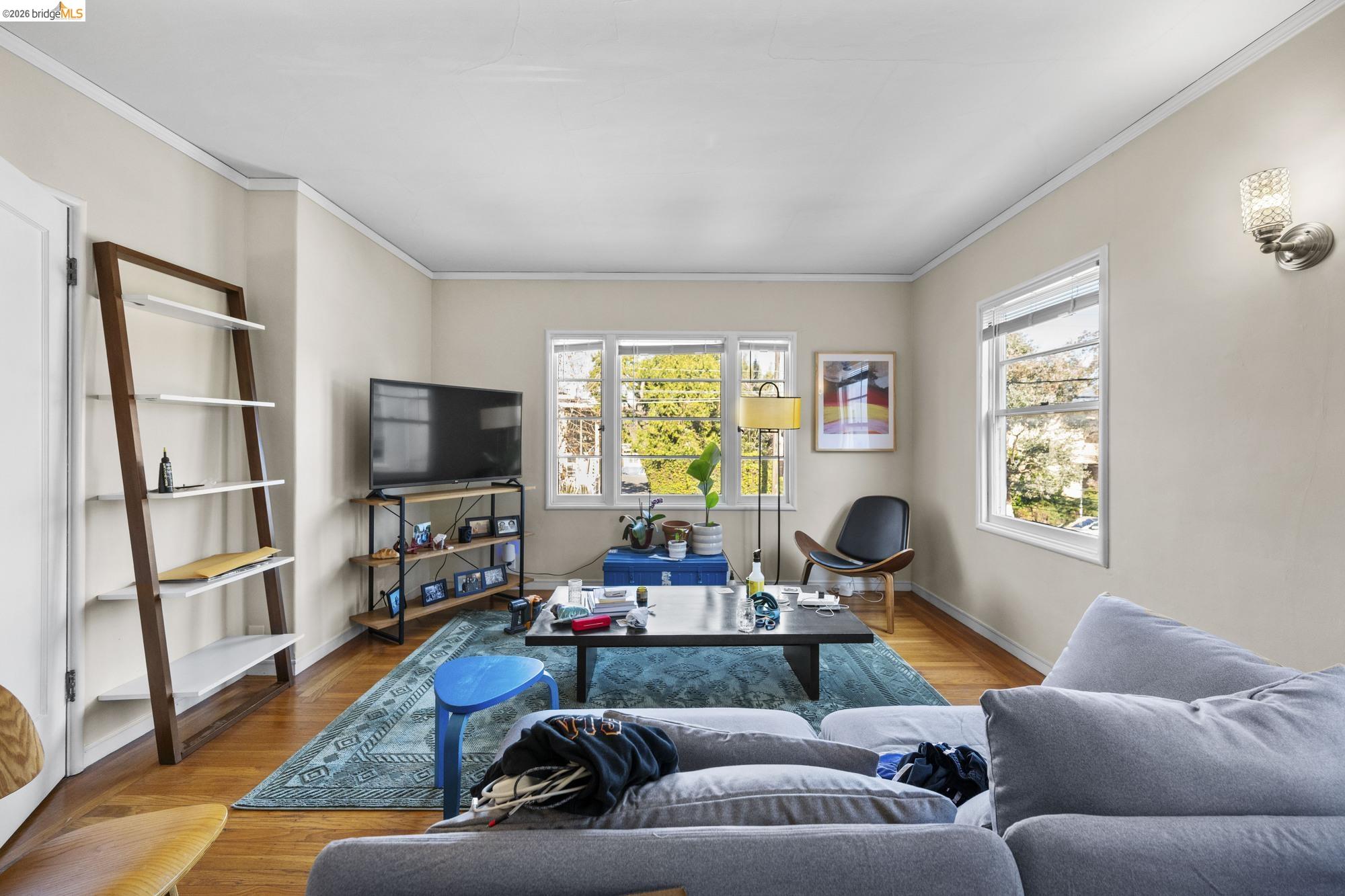 Detail Gallery Image 11 of 38 For 367 41st St, Oakland,  CA 94609 - – Beds | – Baths