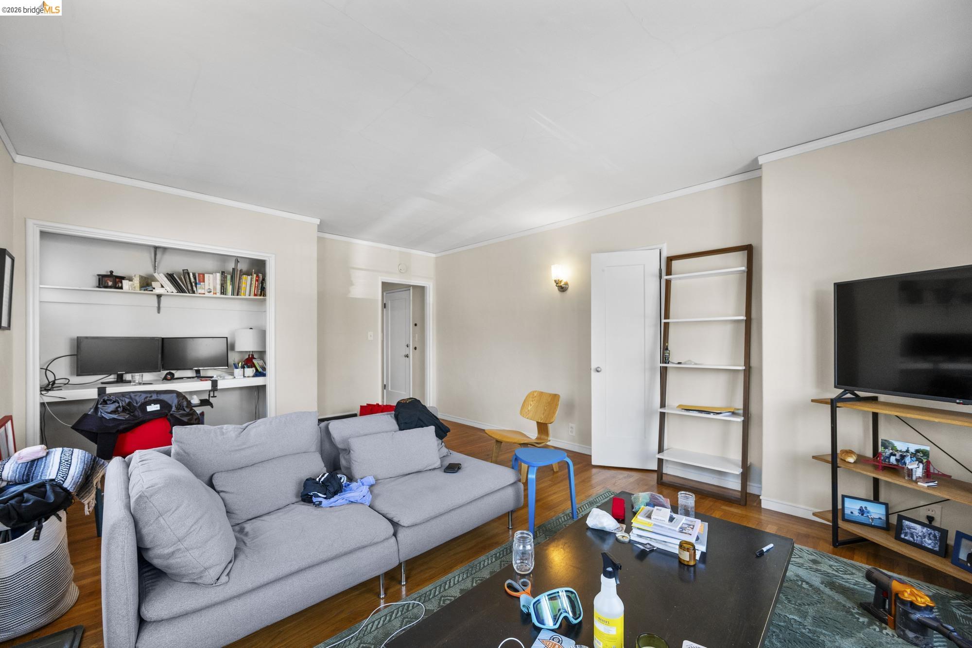 Detail Gallery Image 10 of 38 For 367 41st St, Oakland,  CA 94609 - – Beds | – Baths