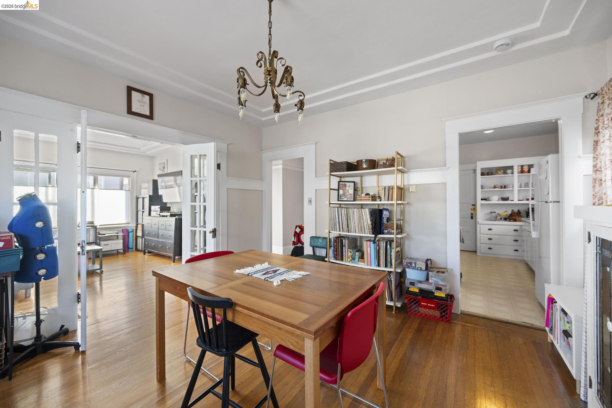 Detail Gallery Image 32 of 42 For 4045 Manila Ave, Oakland,  CA 94609 - – Beds | – Baths