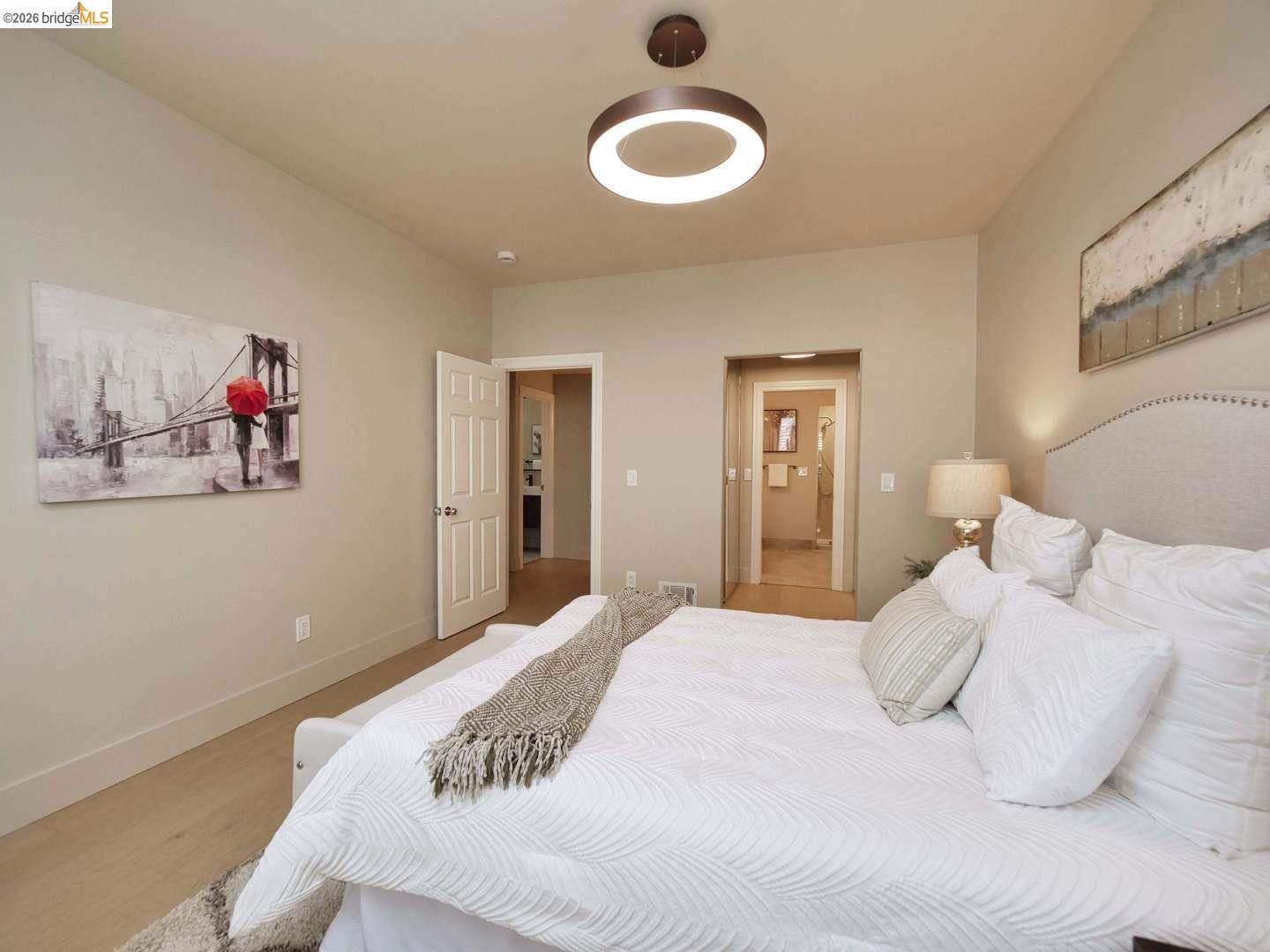 Detail Gallery Image 24 of 51 For 2050 Divisadero St Apt 2,  San Francisco,  CA 94115 - 3 Beds | 2/1 Baths