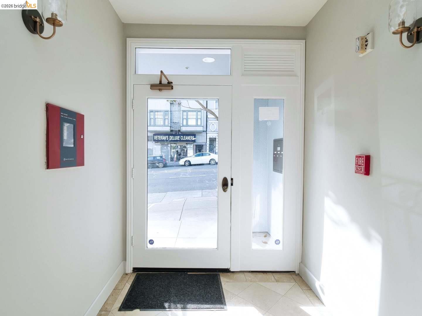 Detail Gallery Image 49 of 51 For 2050 Divisadero St Apt 2,  San Francisco,  CA 94115 - 3 Beds | 2/1 Baths