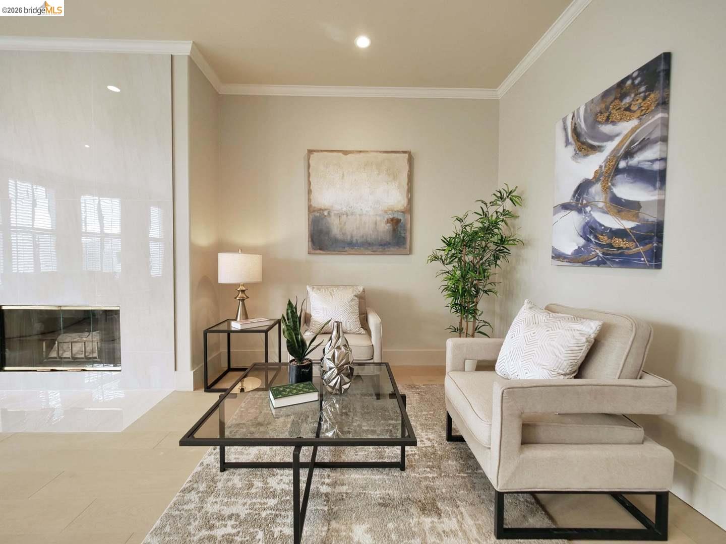 Detail Gallery Image 9 of 51 For 2050 Divisadero St Apt 2,  San Francisco,  CA 94115 - 3 Beds | 2/1 Baths