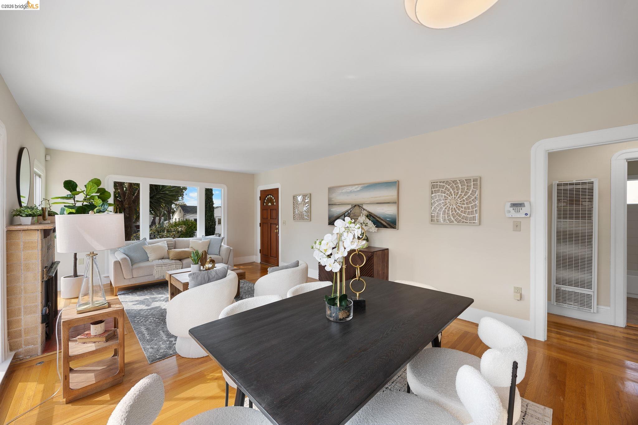 Detail Gallery Image 12 of 42 For 6100 Majestic Ave, Oakland,  CA 94605 - 3 Beds | 1 Baths