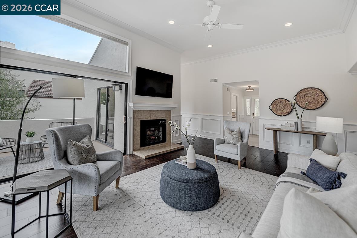 Photo #4: 41124755 Listing: Photo #4