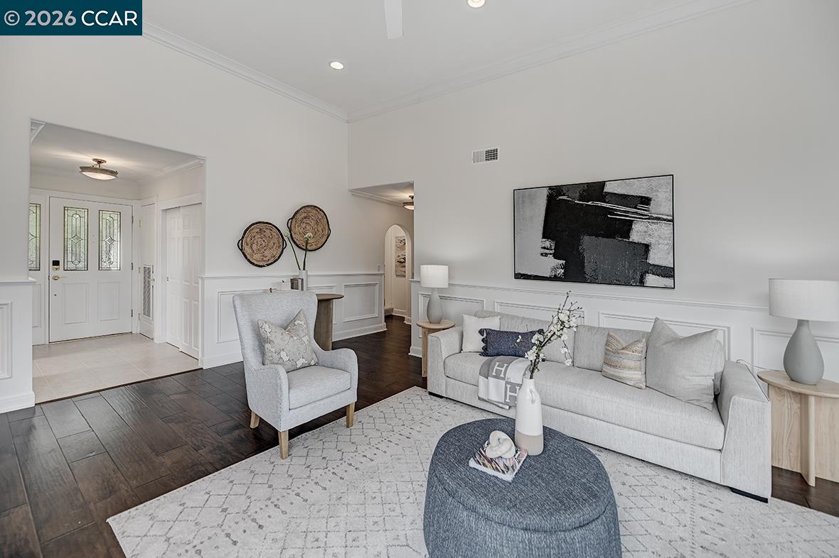 Photo #6: 41124755 Listing: Photo #6