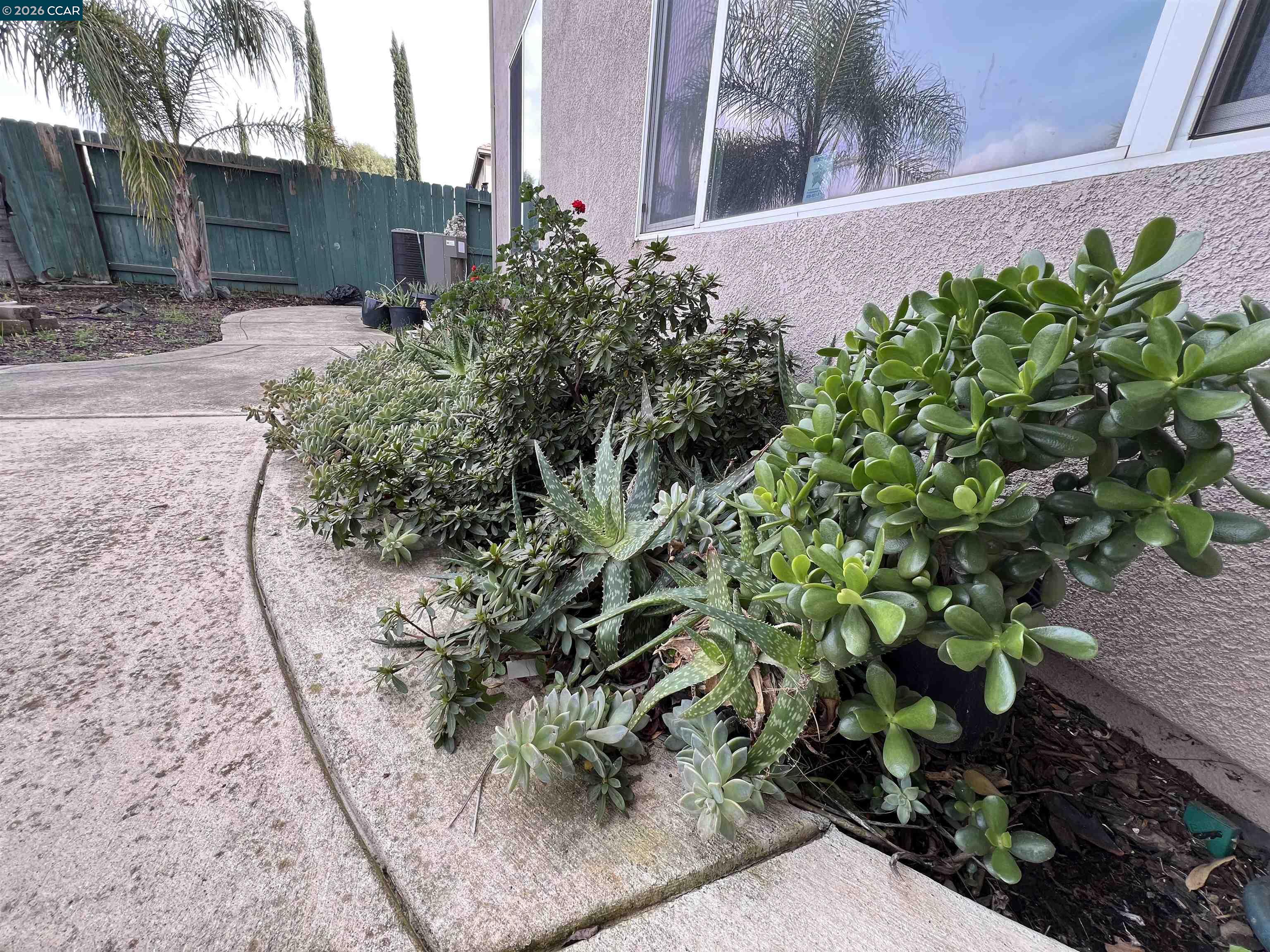 Detail Gallery Image 17 of 19 For 2144 Stansfield, Roseville,  CA 95747 - 5 Beds | 3/1 Baths