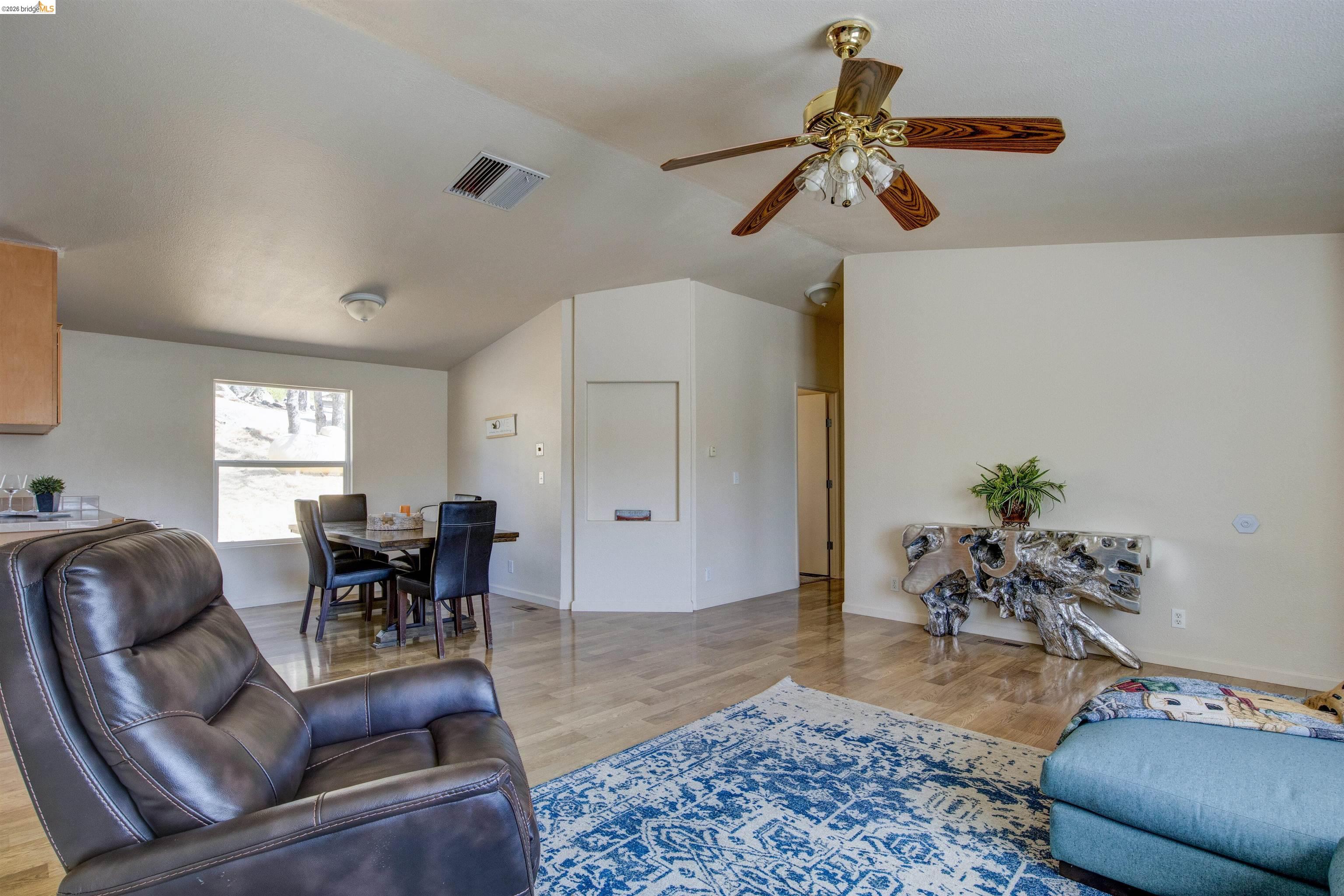 Detail Gallery Image 11 of 39 For 4991 Yuma Ct., Copperopolis,  CA 95228 - 4 Beds | 2 Baths