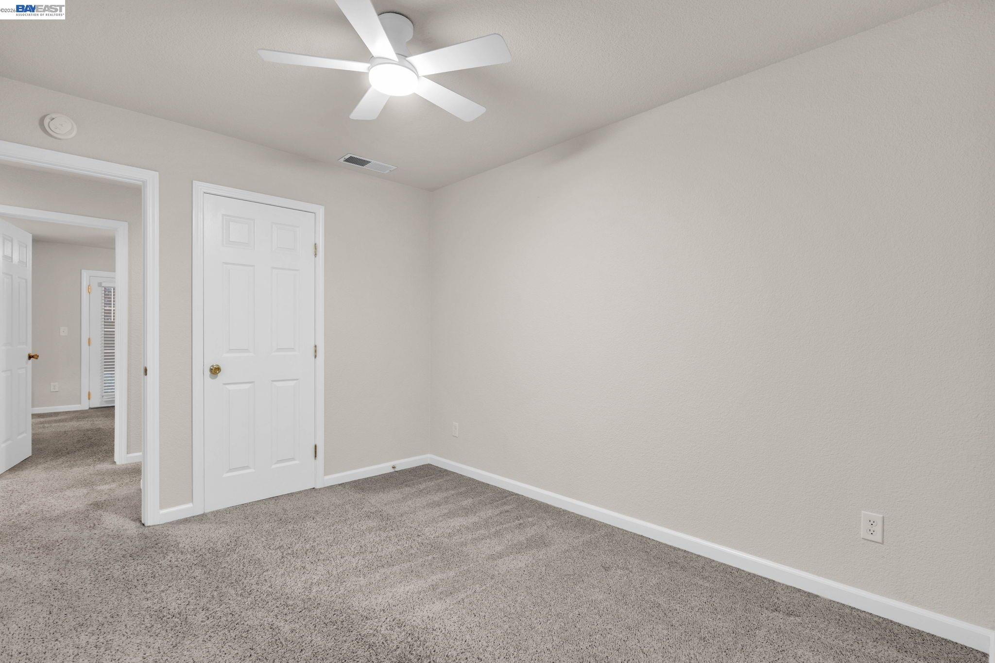 Detail Gallery Image 21 of 33 For 1820 S Willow Creek Drive, Tracy,  CA 95376-918 - 3 Beds | 2 Baths