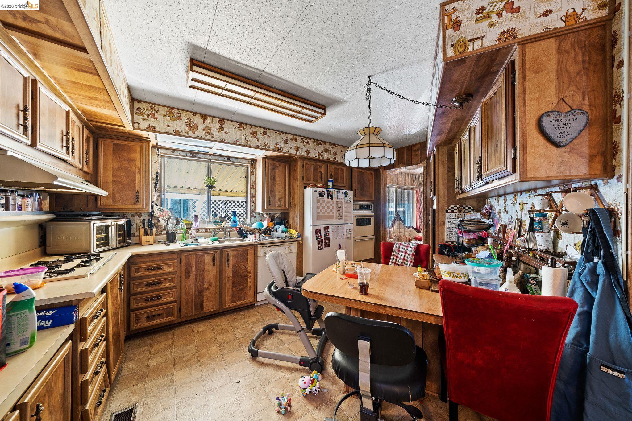 Detail Gallery Image 8 of 40 For 3701 Porter Cir, Bethel Island,  CA 94511 - 2 Beds | 2 Baths