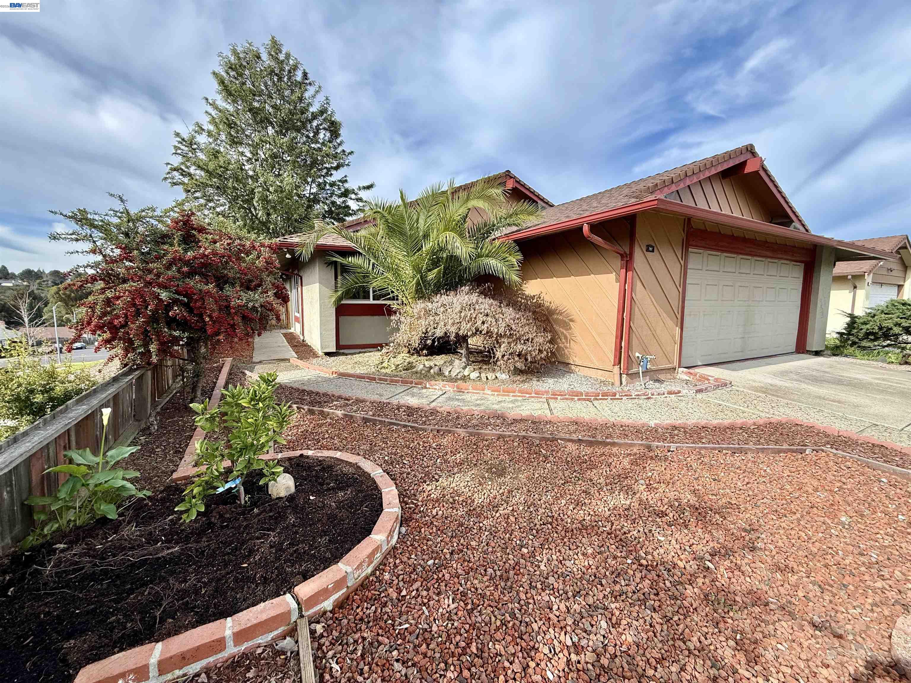 Front Image Thumbnail for BE41124765