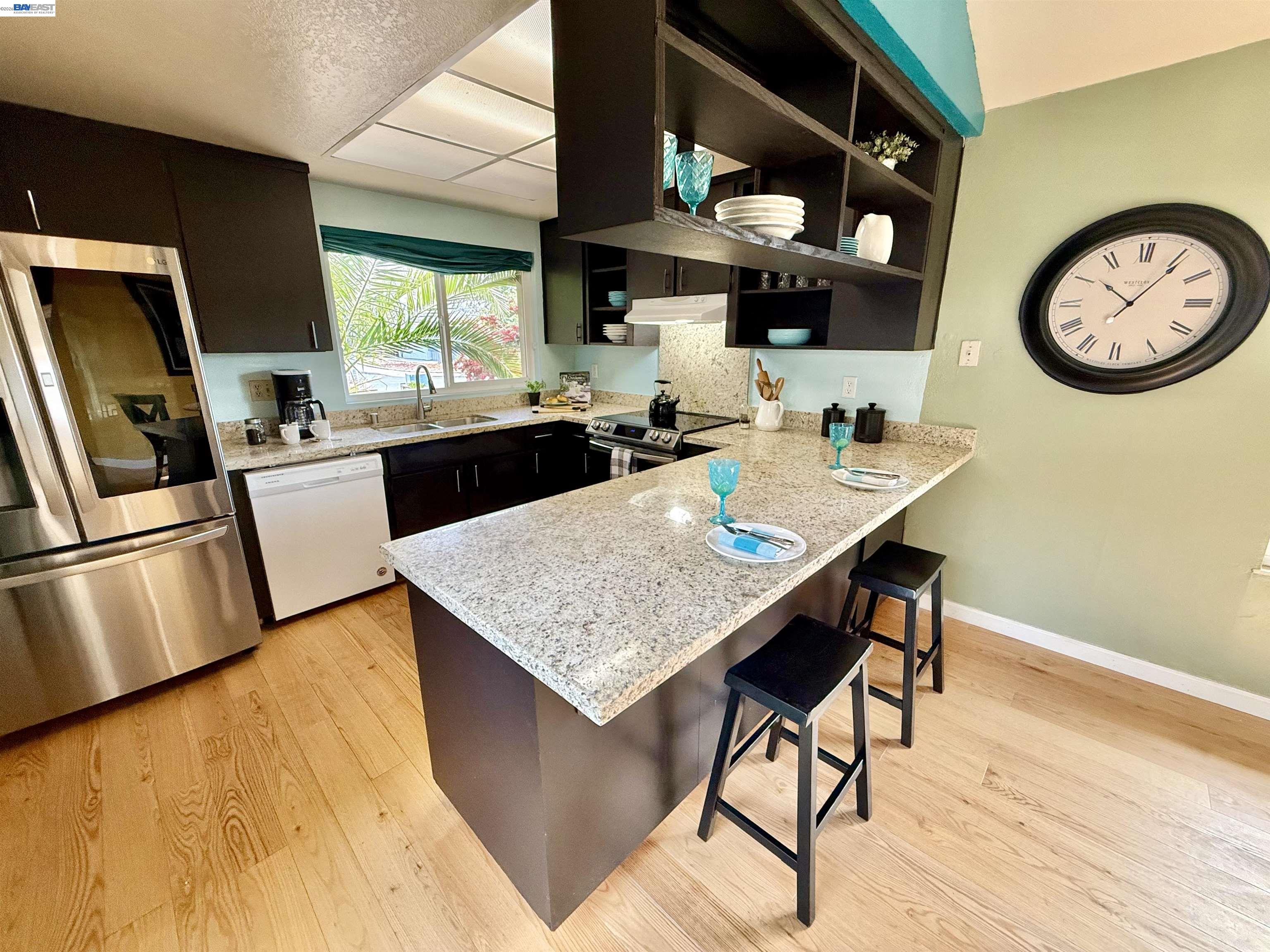 Detail Gallery Image 19 of 59 For 797 Coral Ridge Cir, Rodeo,  CA 94572 - 4 Beds | 2 Baths