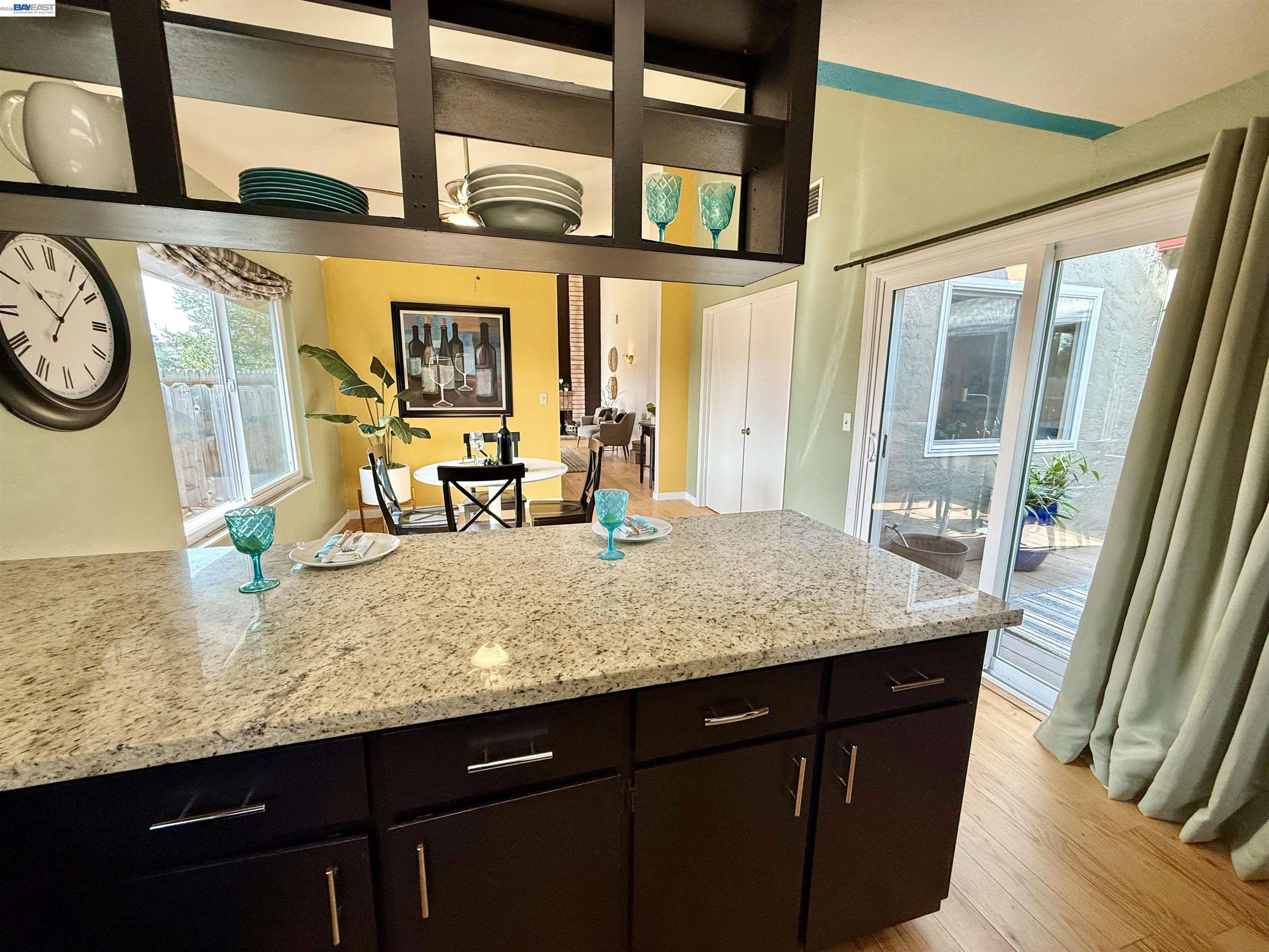 Detail Gallery Image 20 of 59 For 797 Coral Ridge Cir, Rodeo,  CA 94572 - 4 Beds | 2 Baths