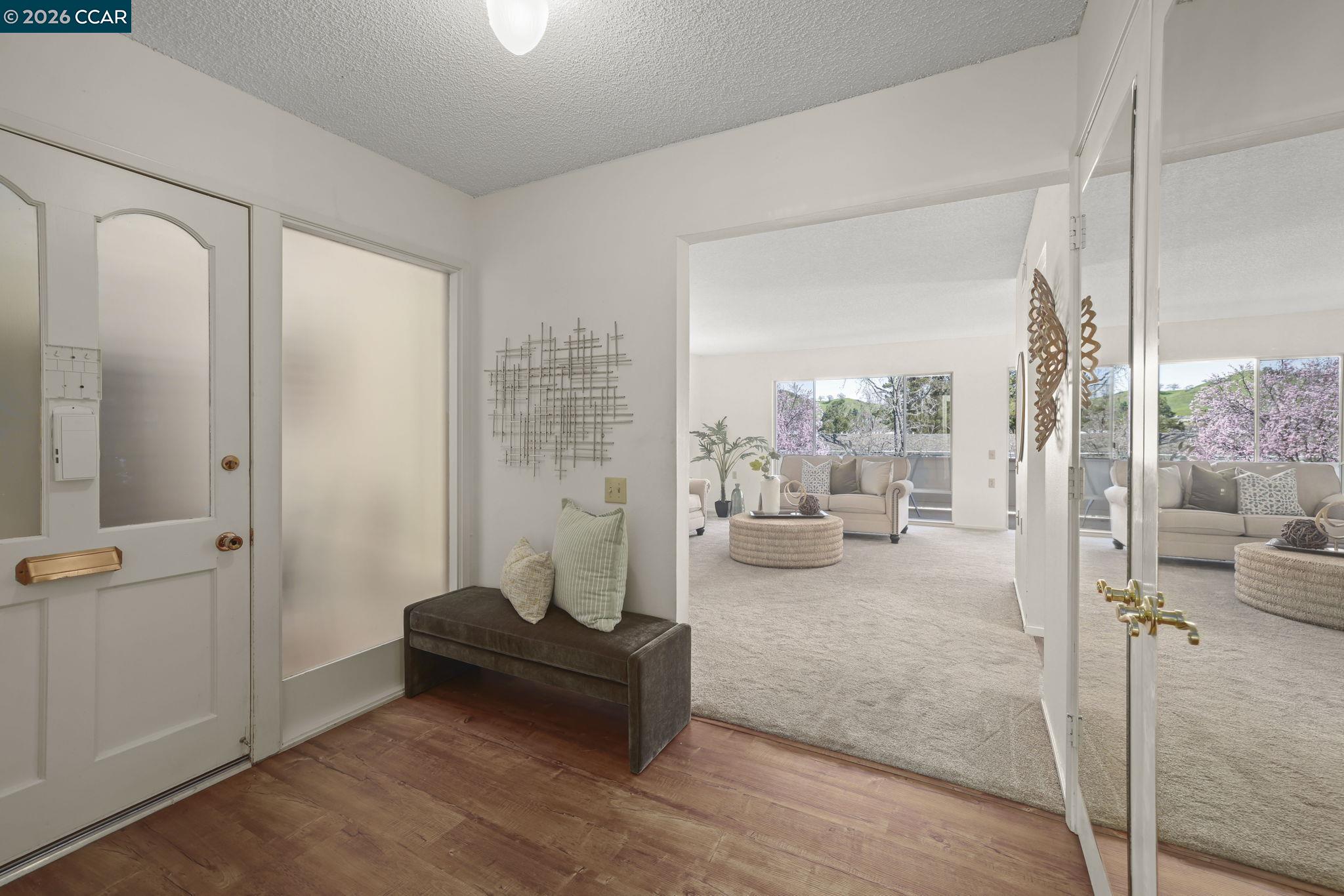 Photo #3: 41124771 Listing: Photo #3