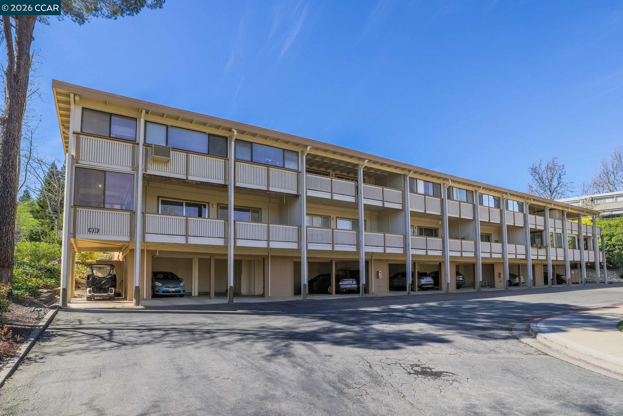 Photo #24: 41124771 Listing: Photo #24