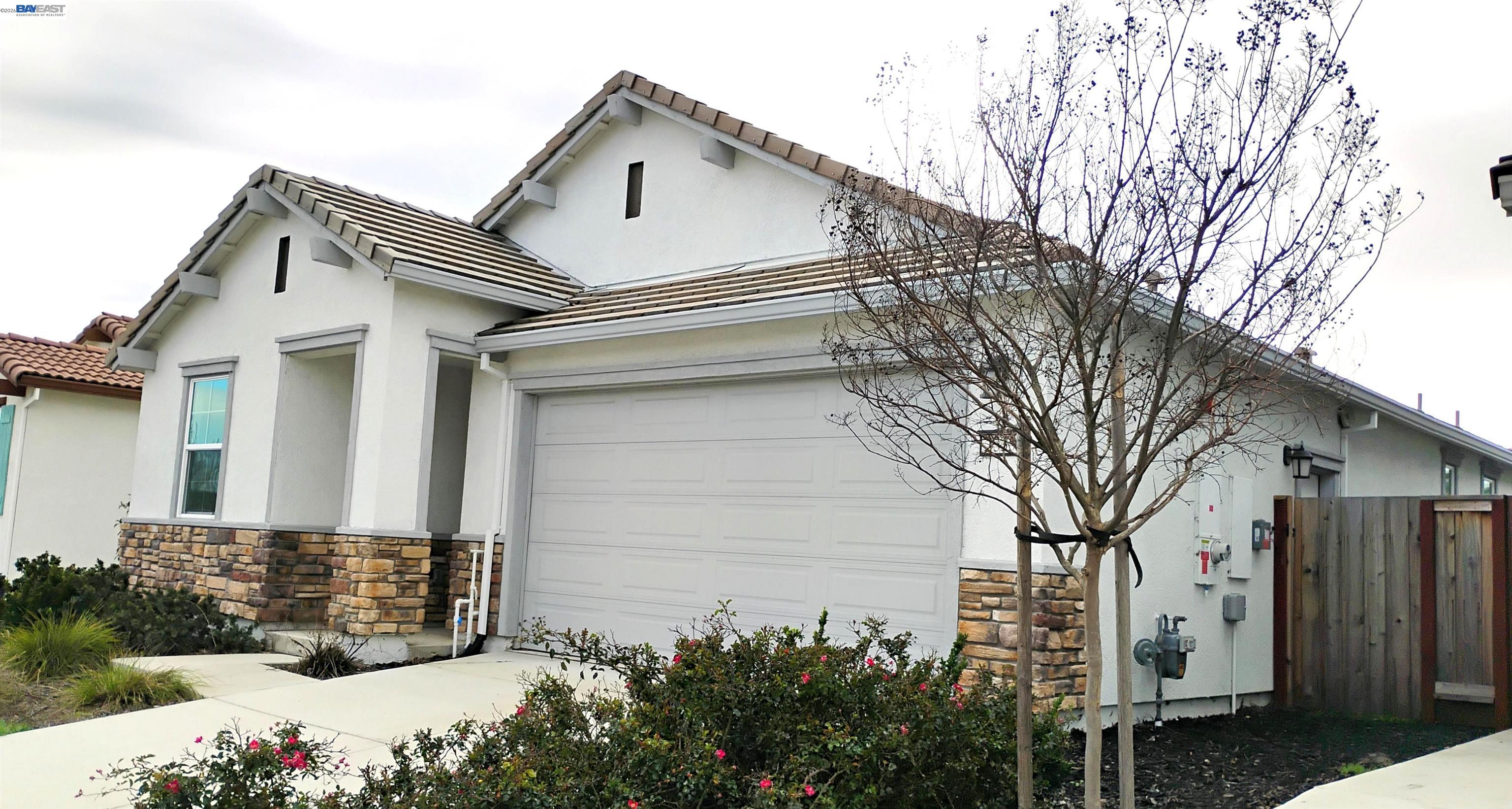 Detail Gallery Image 3 of 4 For 2335 Front Porch Lane, Rio Vista,  CA 94571 - 2 Beds | 2 Baths