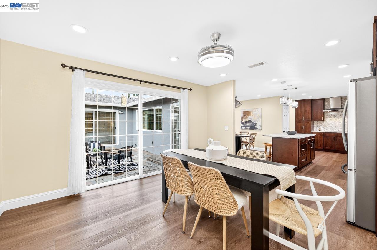 Detail Gallery Image 19 of 40 For 575 Bell Ave, Livermore,  CA 94550 - 4 Beds | 2 Baths