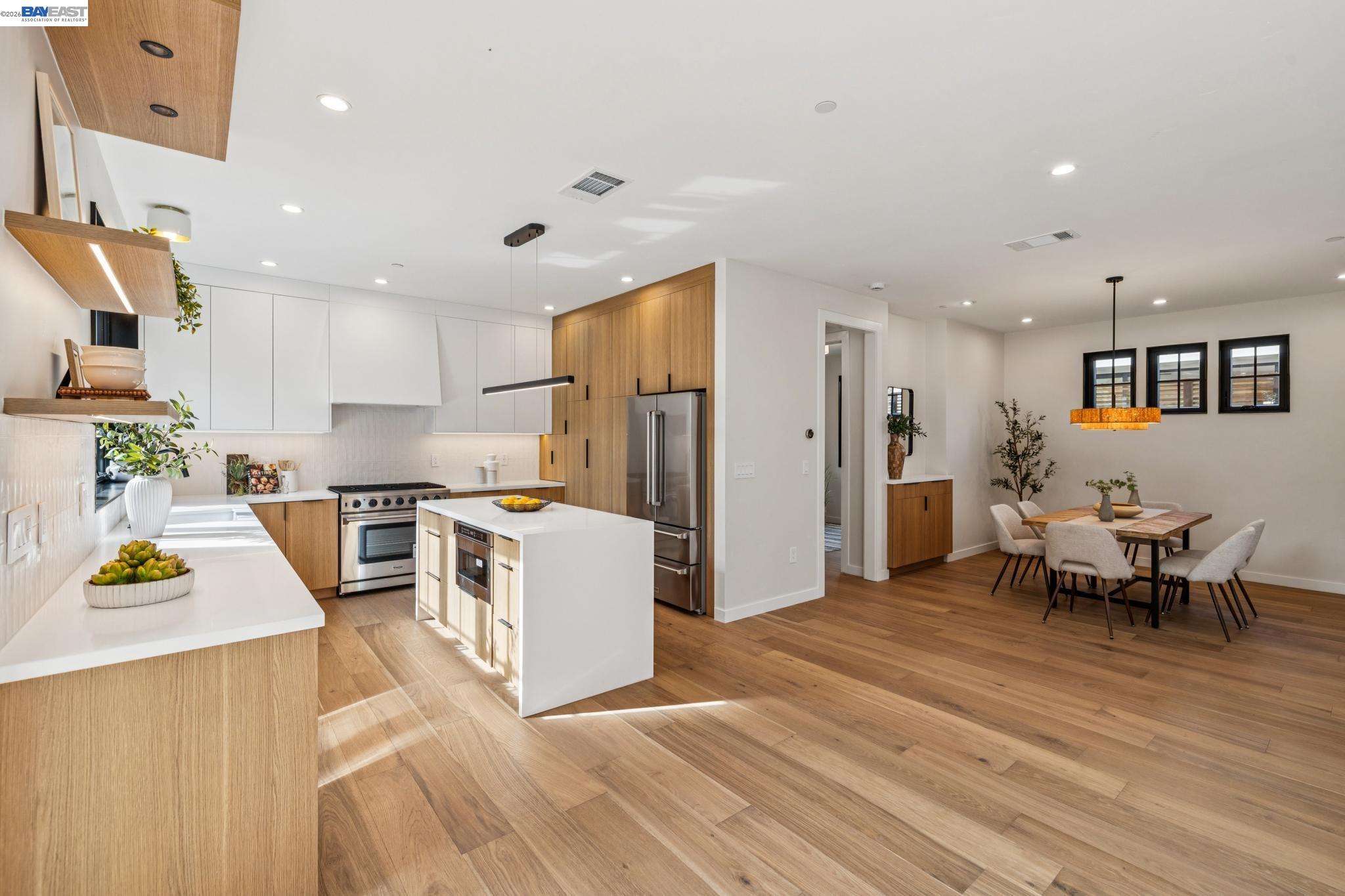 Detail Gallery Image 20 of 60 For 1142 Dwight Way, Berkeley,  CA 94702 - 4 Beds | 3 Baths