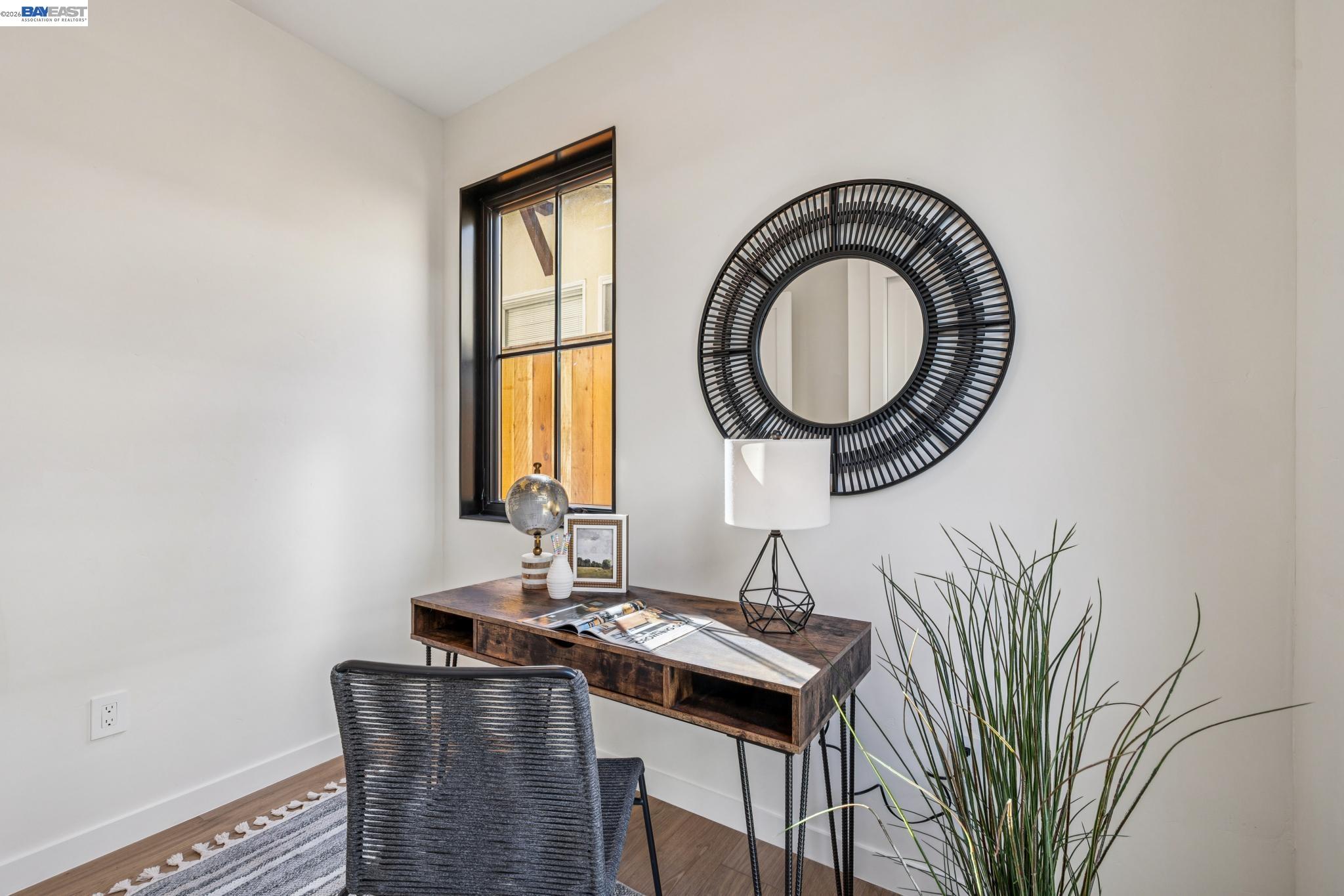 Detail Gallery Image 27 of 60 For 1142 Dwight Way, Berkeley,  CA 94702 - 4 Beds | 3 Baths