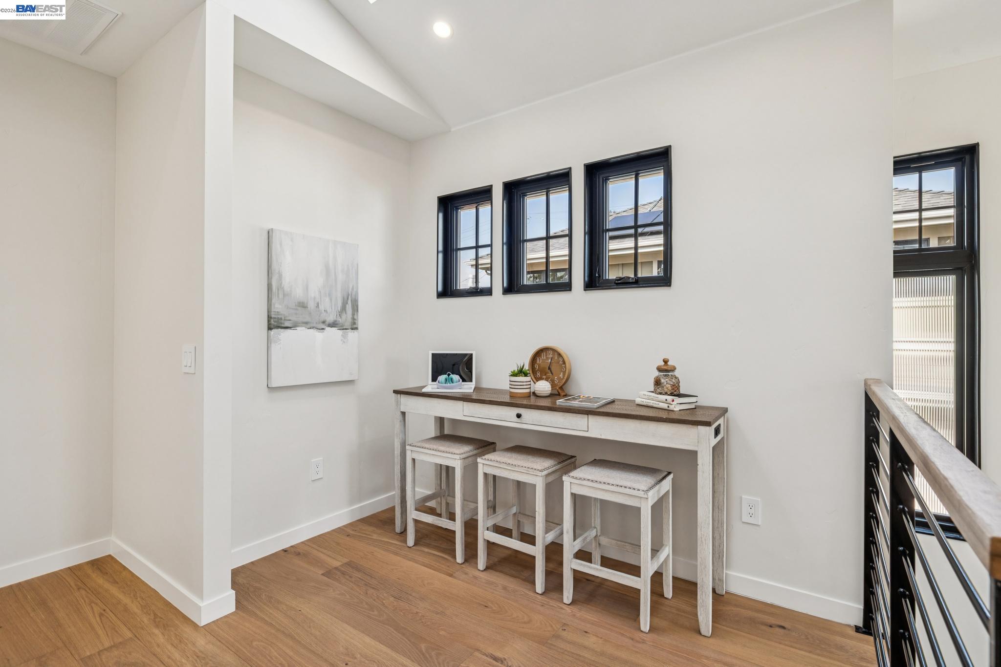 Detail Gallery Image 34 of 60 For 1142 Dwight Way, Berkeley,  CA 94702 - 4 Beds | 3 Baths