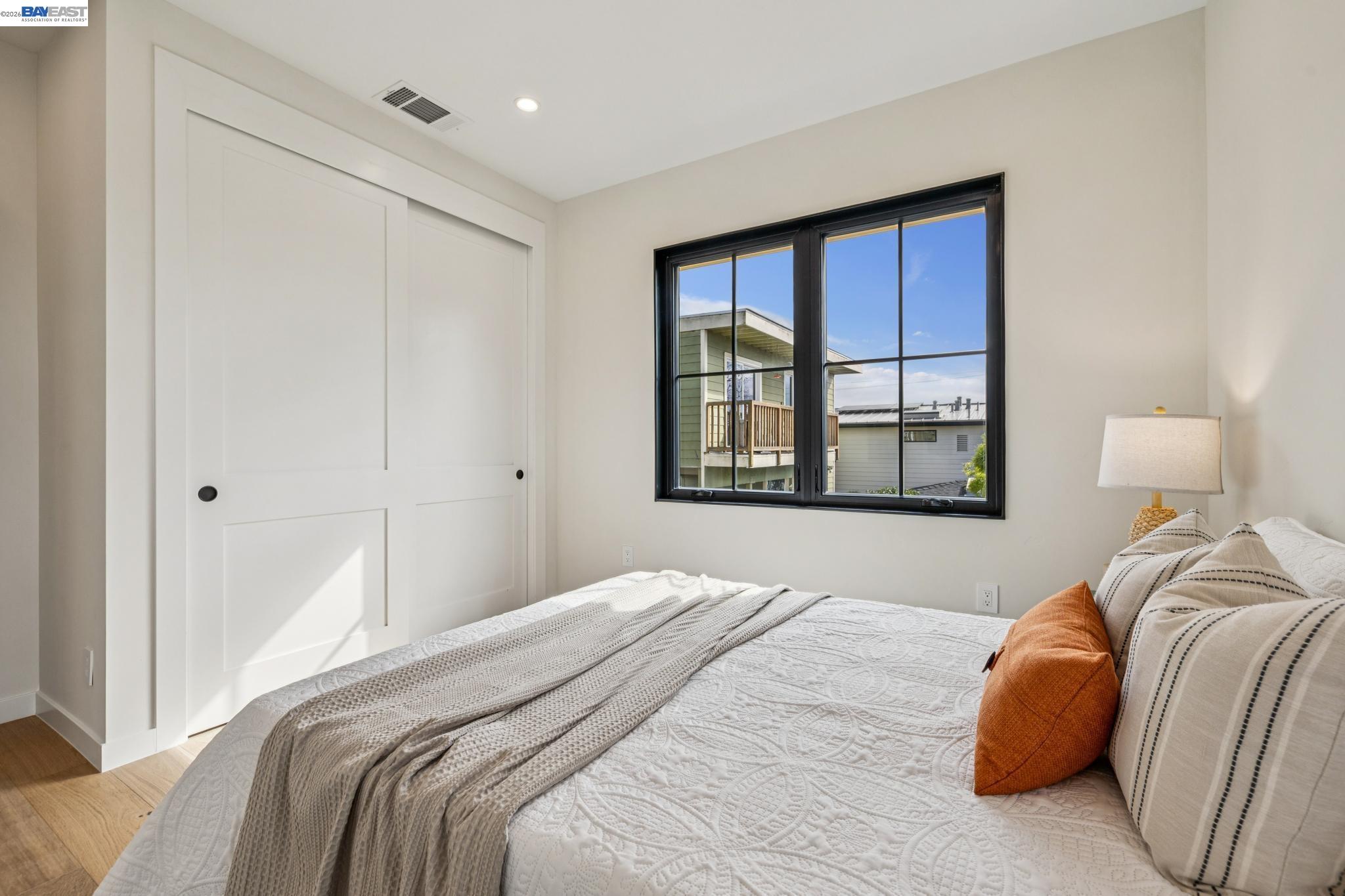 Detail Gallery Image 44 of 60 For 1142 Dwight Way, Berkeley,  CA 94702 - 4 Beds | 3 Baths