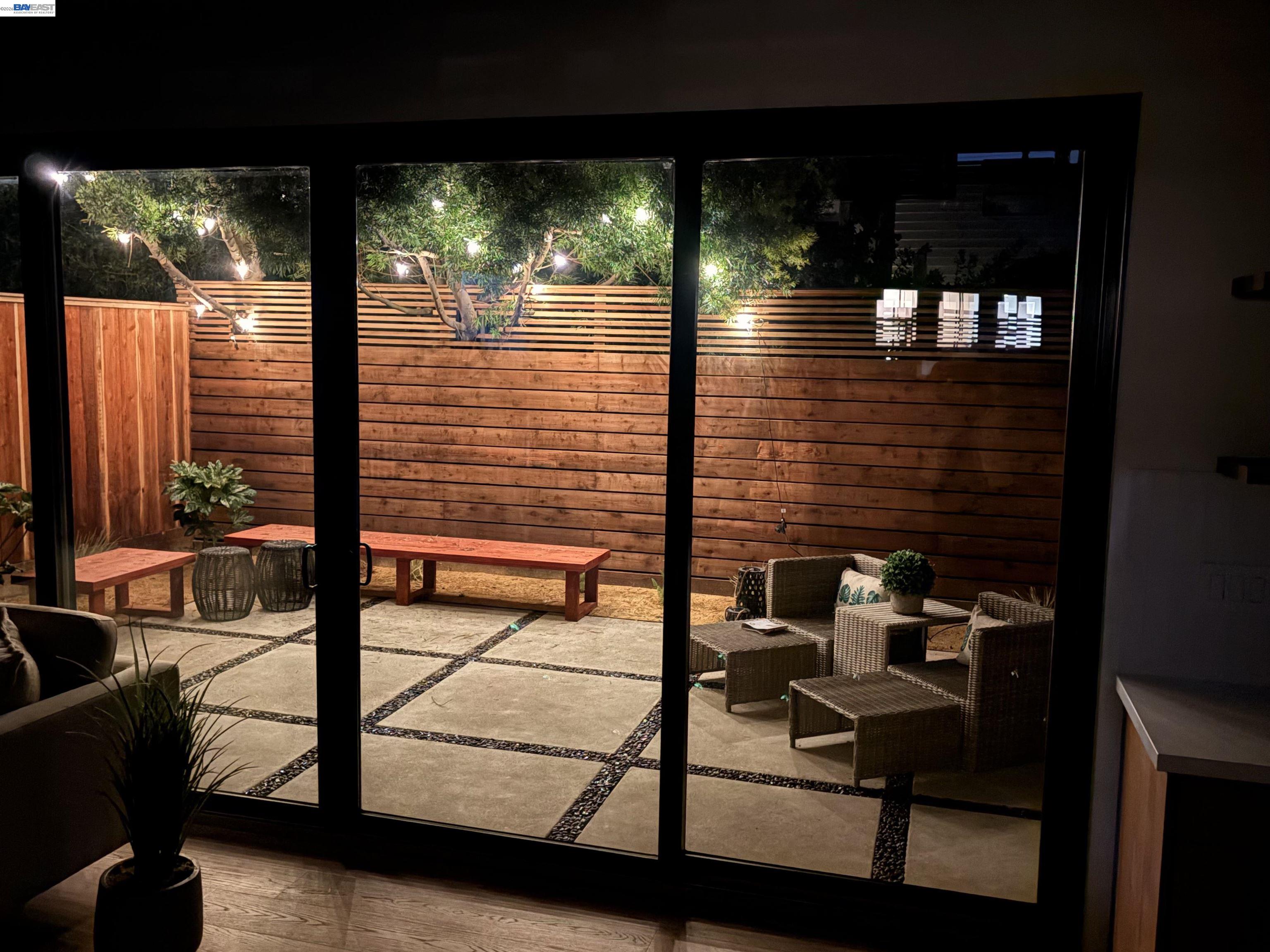 Detail Gallery Image 51 of 60 For 1142 Dwight Way, Berkeley,  CA 94702 - 4 Beds | 3 Baths