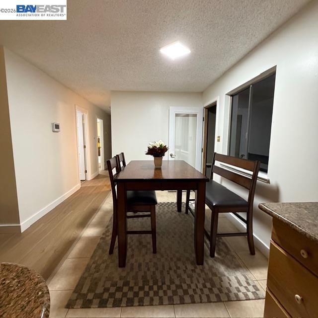 Detail Gallery Image 7 of 14 For 2280 Brentwood Ct, East Palo Alto,  CA 94303 - 4 Beds | 2 Baths