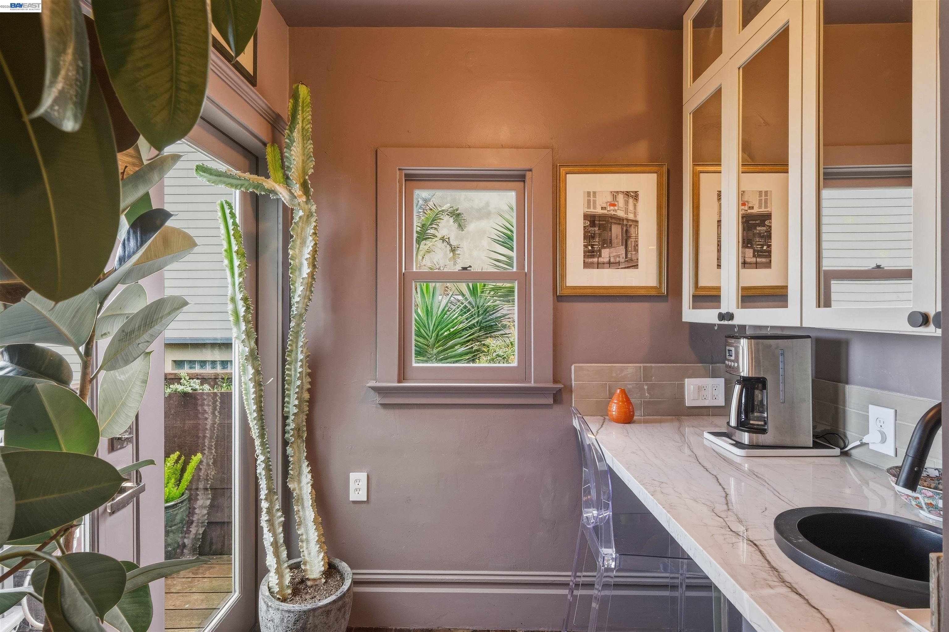 Detail Gallery Image 22 of 51 For 321 Caselli Ave, San Francisco,  CA 94114 - – Beds | – Baths