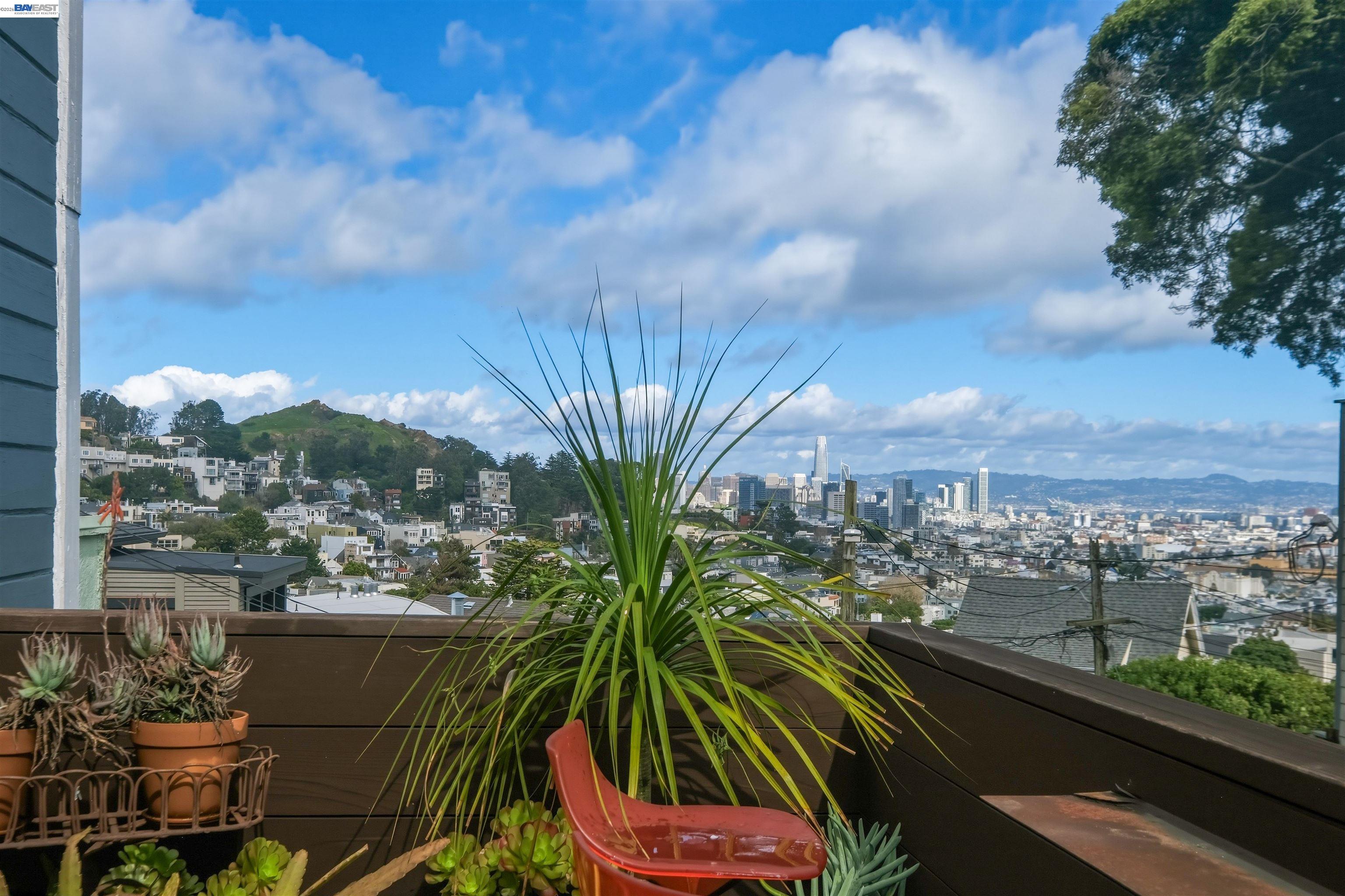 Detail Gallery Image 34 of 51 For 321 Caselli Ave, San Francisco,  CA 94114 - – Beds | – Baths