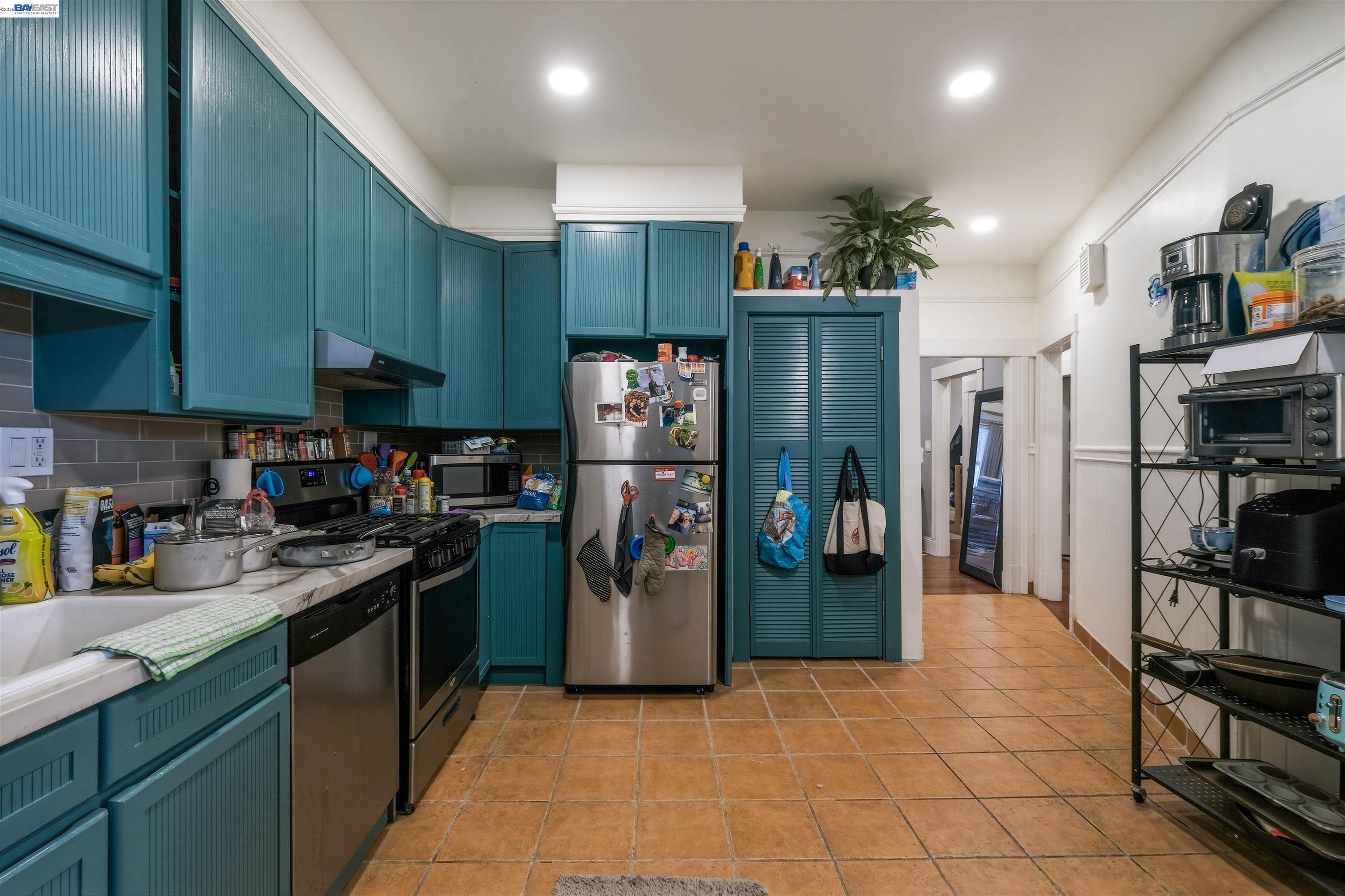 Detail Gallery Image 48 of 51 For 321 Caselli Ave, San Francisco,  CA 94114 - – Beds | – Baths