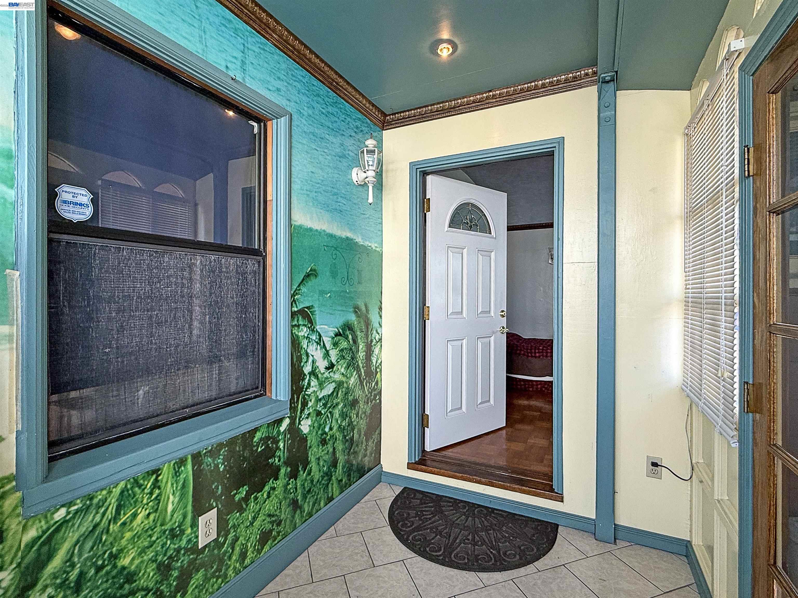 Detail Gallery Image 6 of 32 For 434 Mastick Ave, San Bruno,  CA 94066 - 2 Beds | 2 Baths