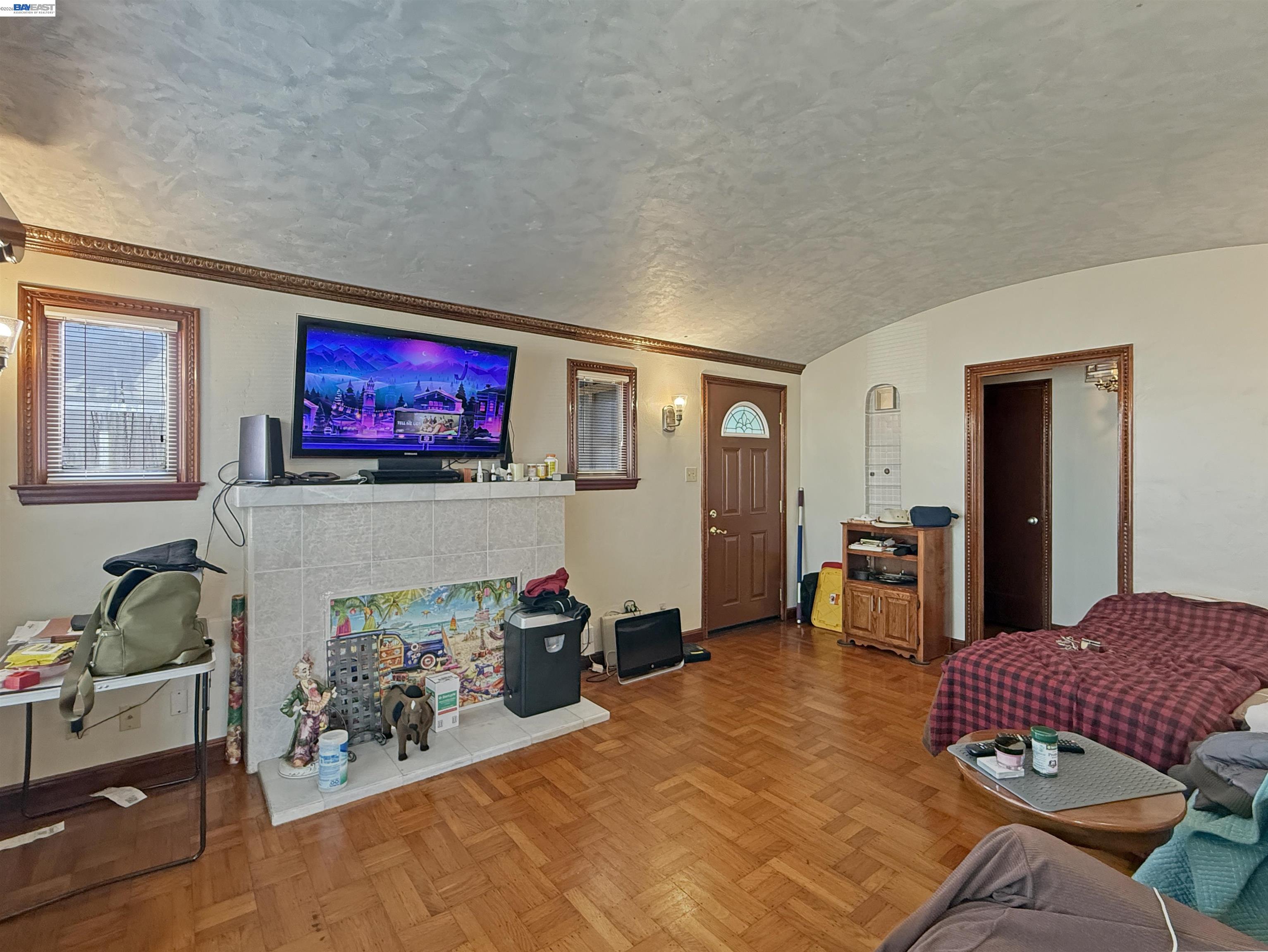 Detail Gallery Image 8 of 32 For 434 Mastick Ave, San Bruno,  CA 94066 - 2 Beds | 2 Baths