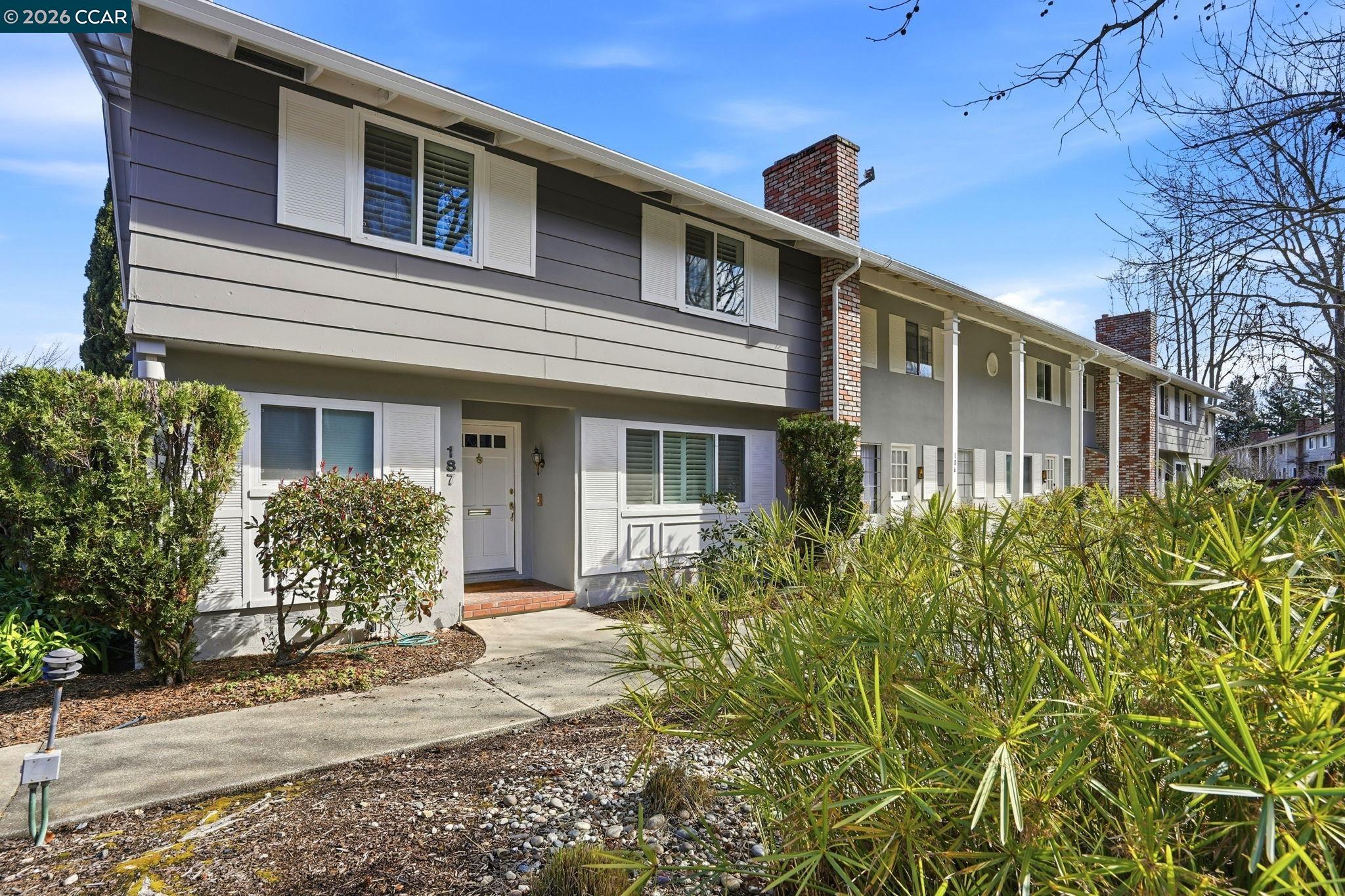 Photo #2: 41124786 Listing: Photo #2