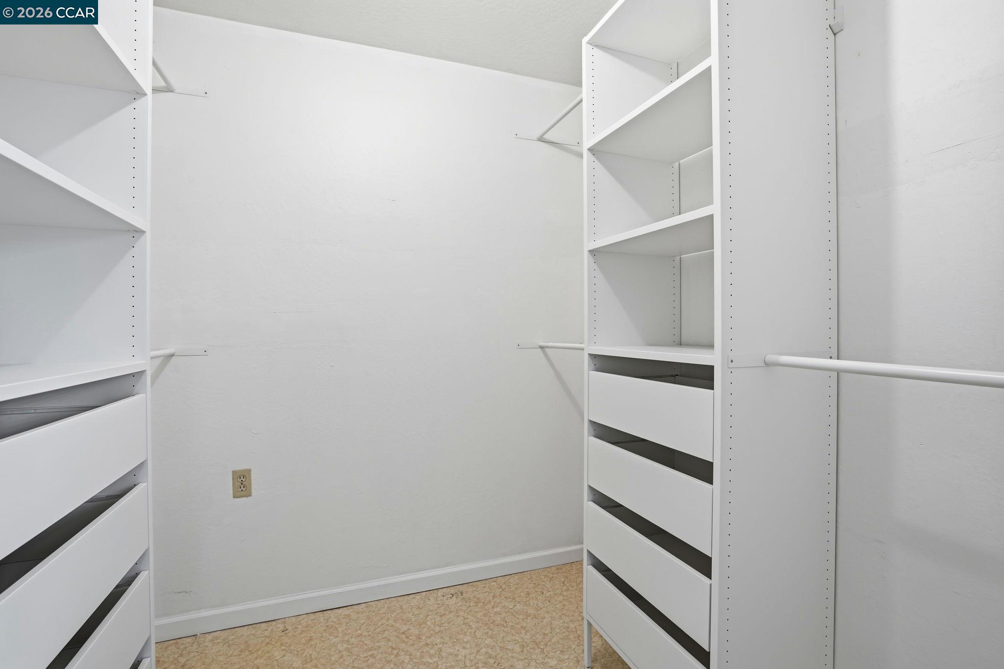 Photo #22: 41124786 Listing: Photo #22