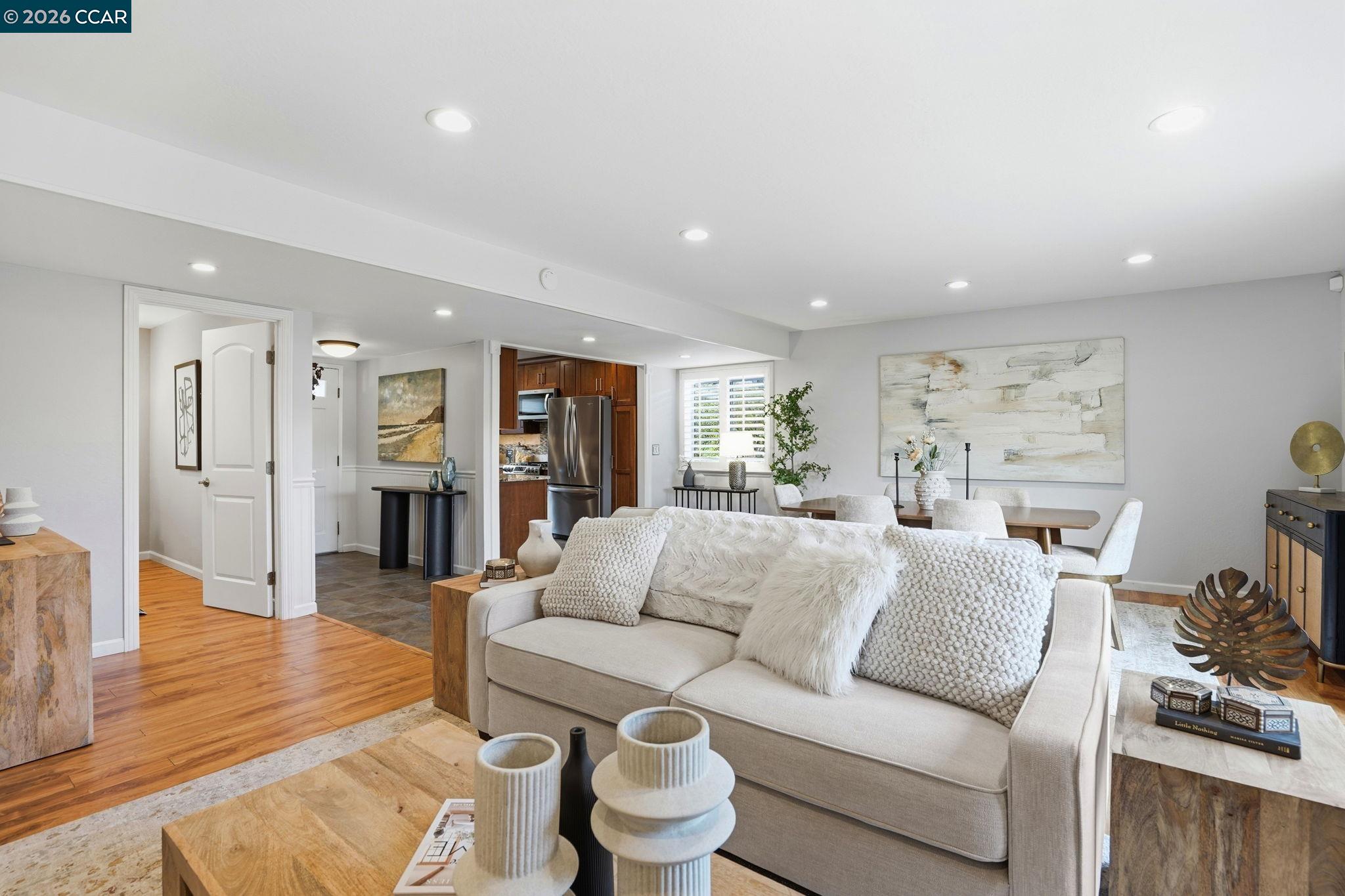 Photo #8: 41124786 Listing: Photo #8