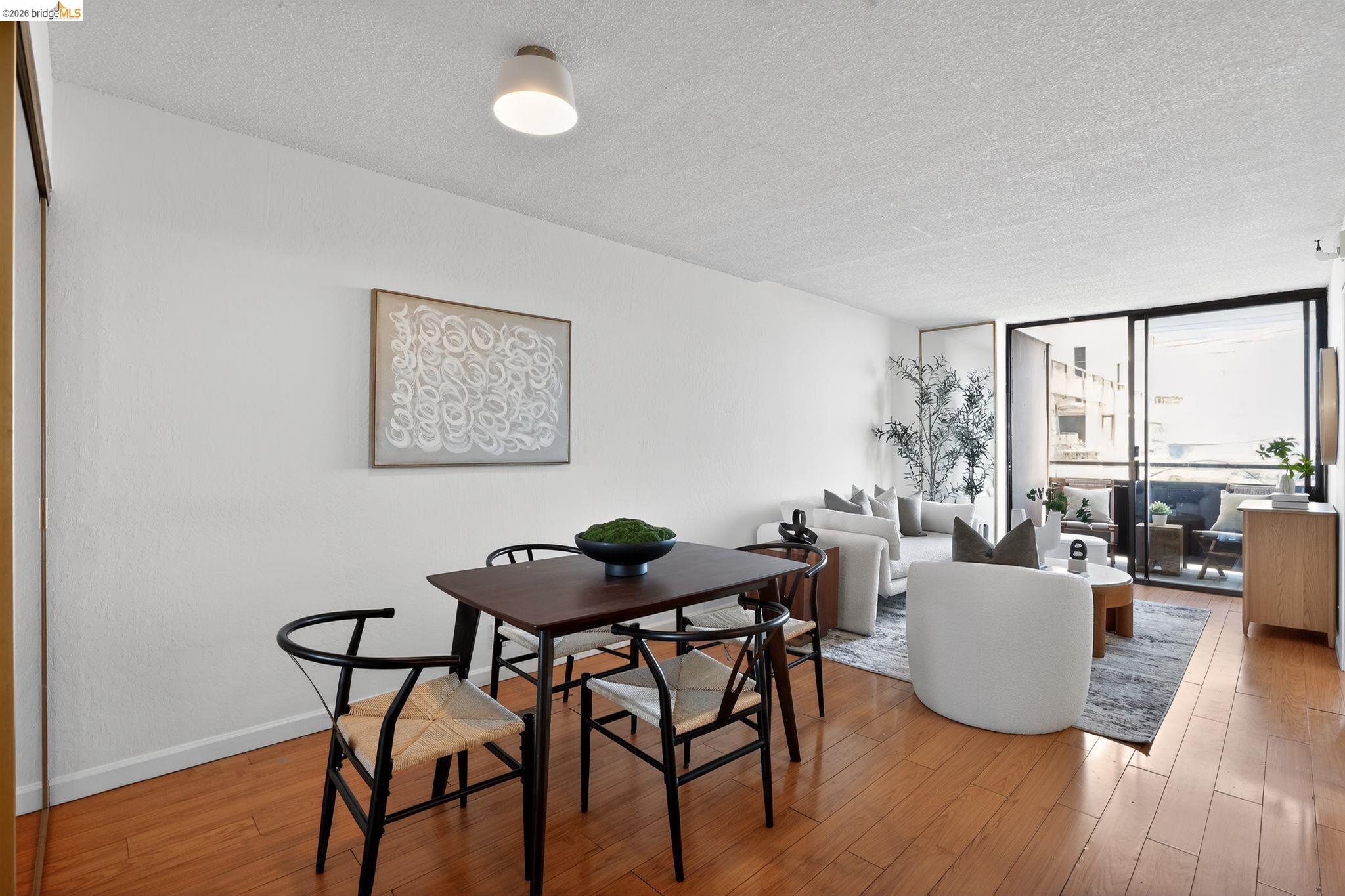 Photo #6: 41124789 Listing: Photo #6