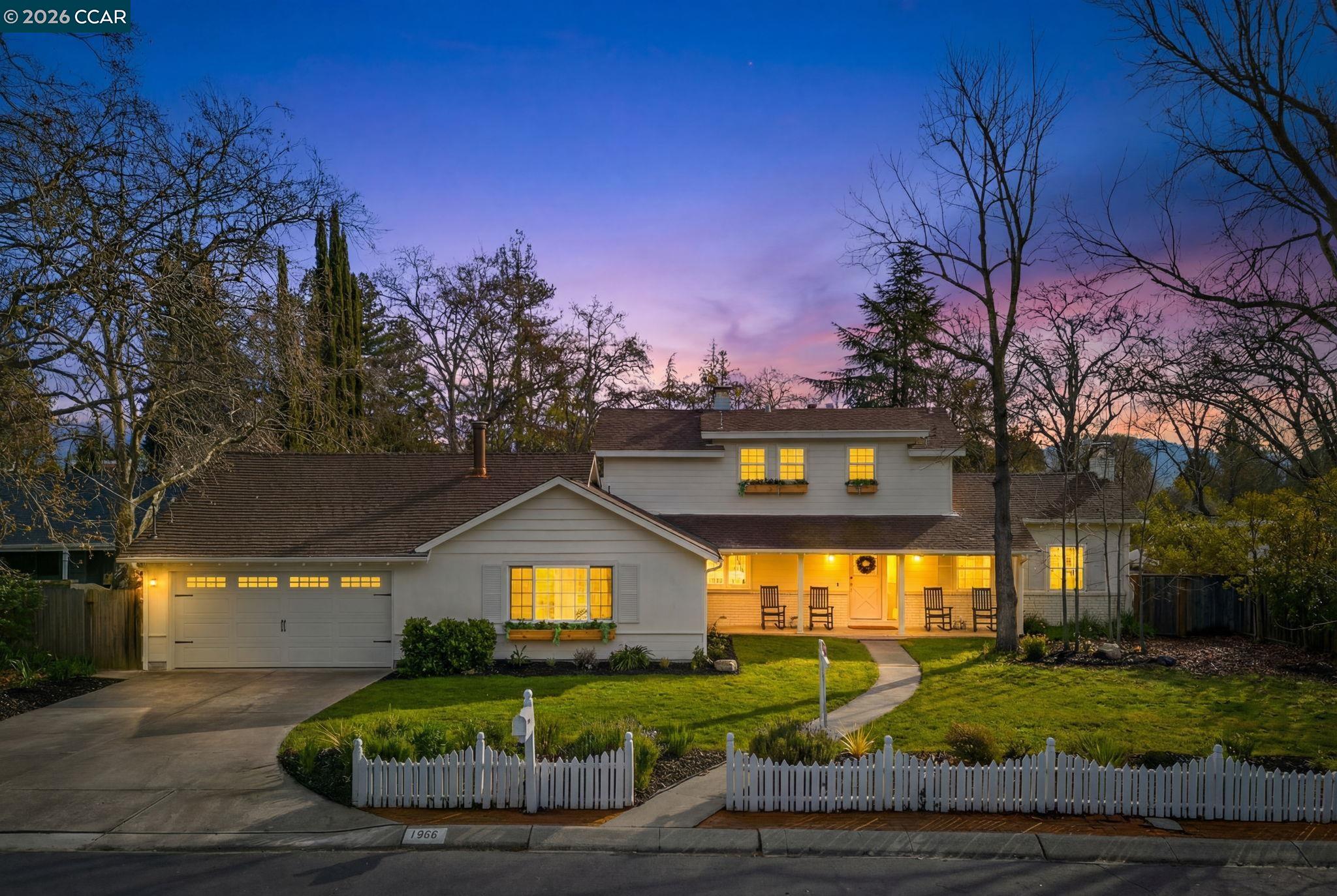 Front Image Thumbnail for CC41124793