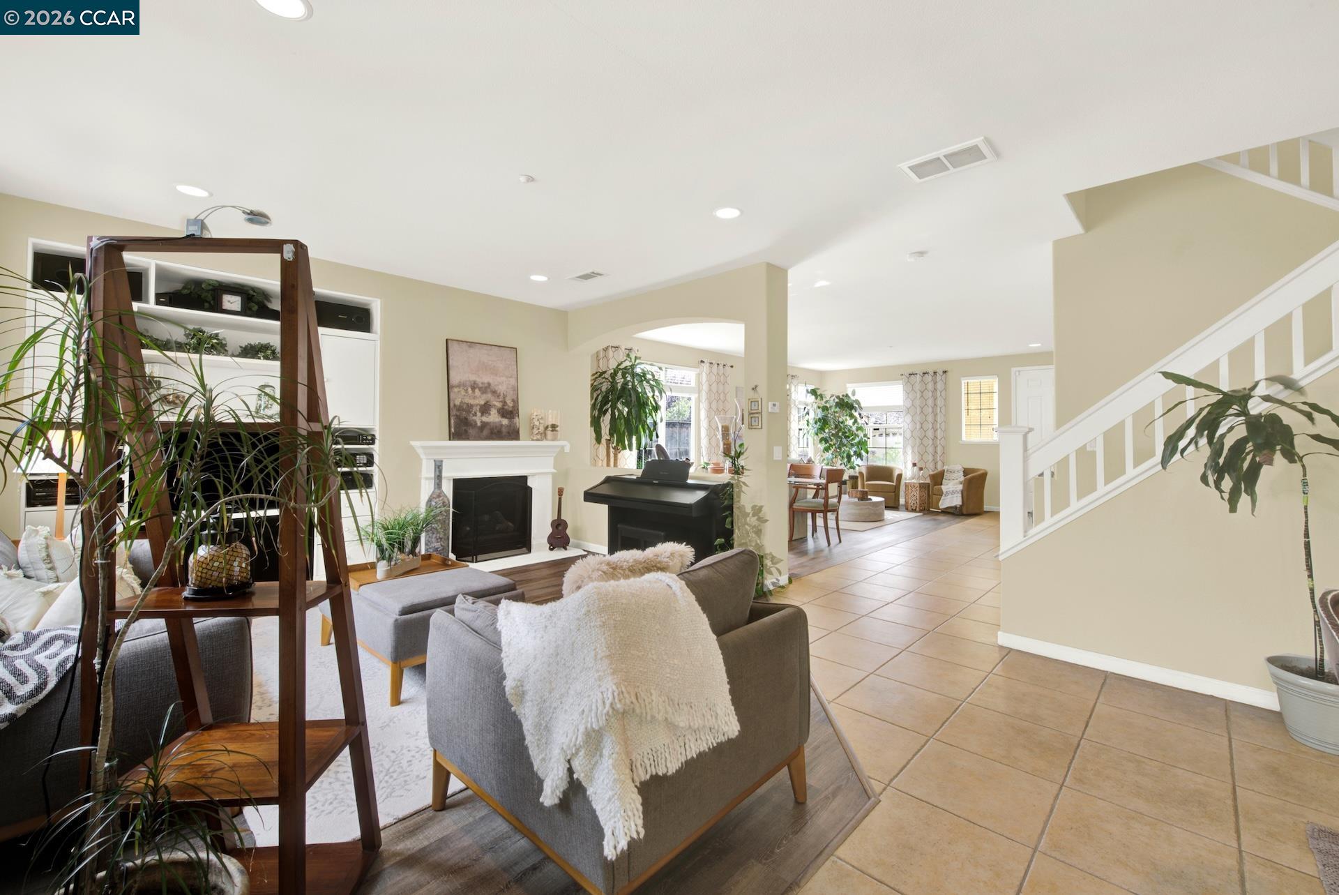Detail Gallery Image 19 of 59 For 2701 Serene Ct, Brentwood,  CA 94513 - 3 Beds | 2/1 Baths