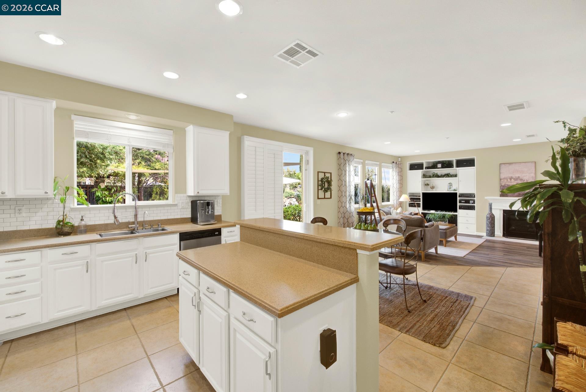 Detail Gallery Image 32 of 59 For 2701 Serene Ct, Brentwood,  CA 94513 - 3 Beds | 2/1 Baths