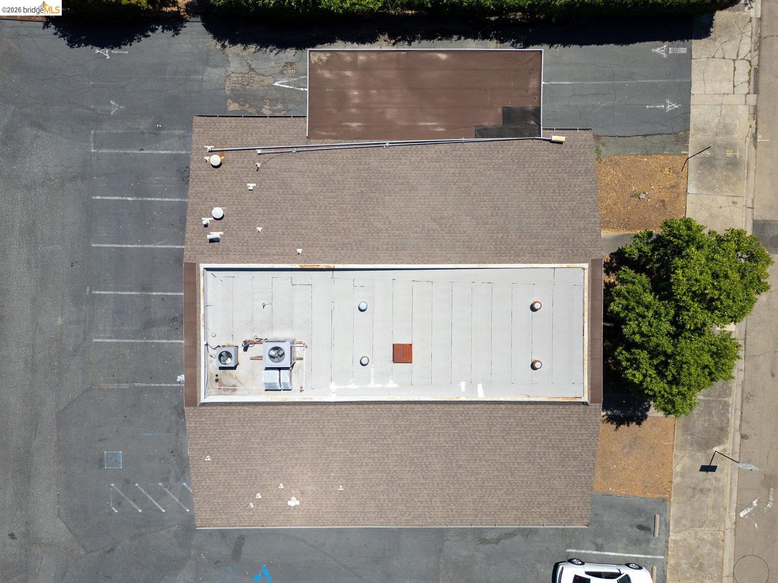 Detail Gallery Image 11 of 32 For 4015 Railroad Ave, Pittsburg,  CA 94565 - – Beds | – Baths