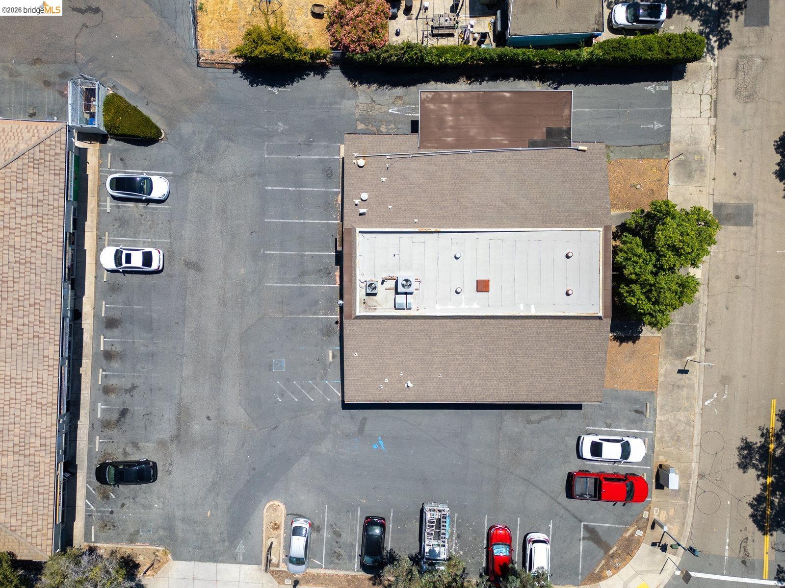 Detail Gallery Image 12 of 32 For 4015 Railroad Ave, Pittsburg,  CA 94565 - – Beds | – Baths