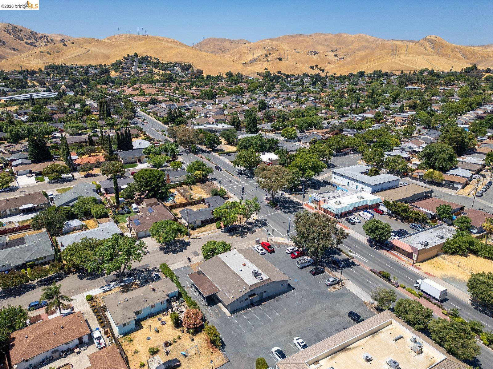 Detail Gallery Image 16 of 32 For 4015 Railroad Ave, Pittsburg,  CA 94565 - – Beds | – Baths