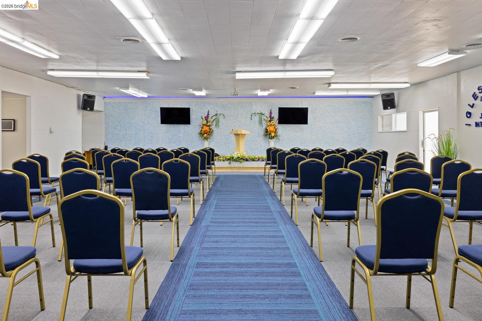 Detail Gallery Image 29 of 32 For 4015 Railroad Ave, Pittsburg,  CA 94565 - – Beds | – Baths