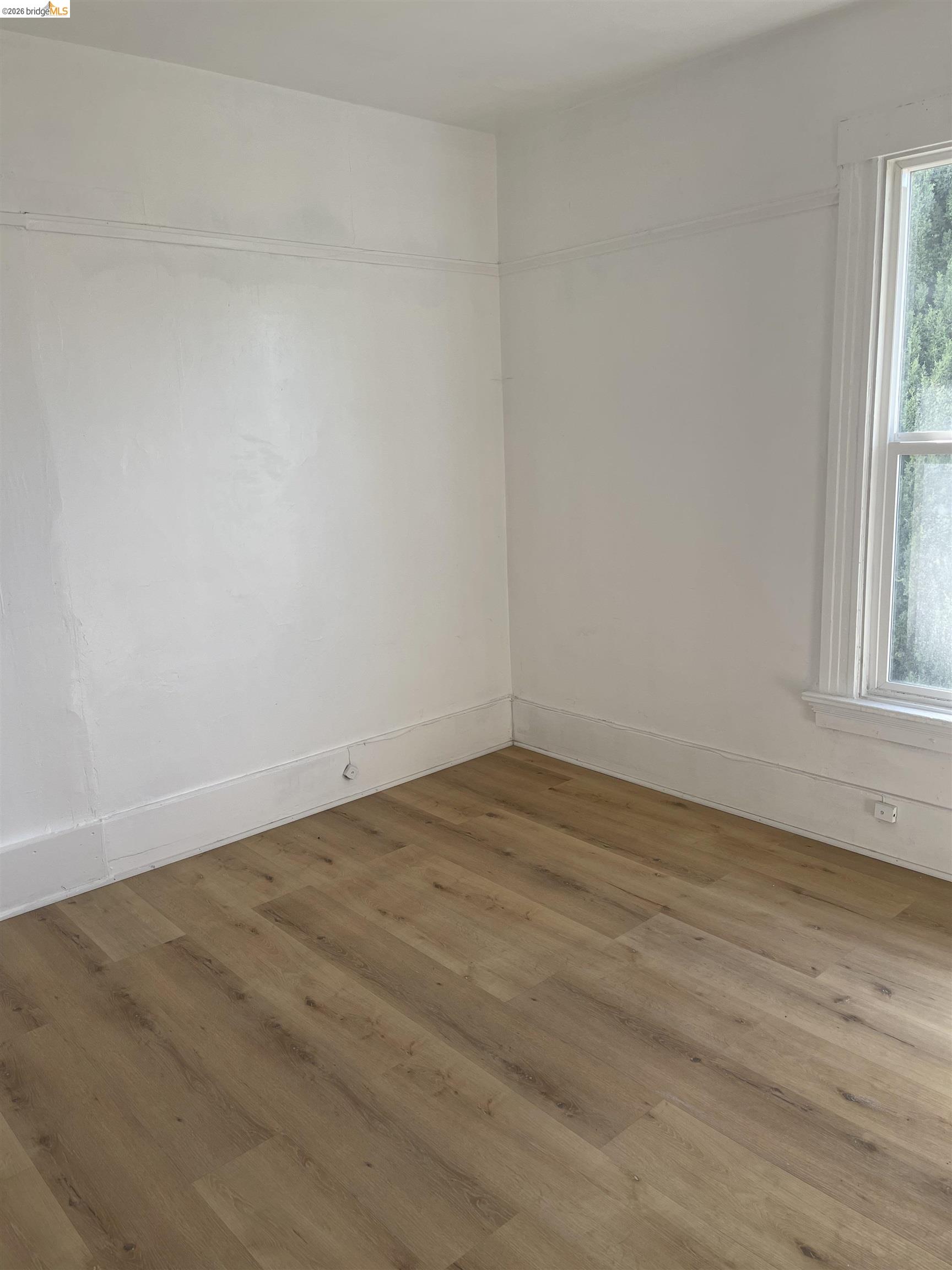 Detail Gallery Image 5 of 20 For 2212 17th Ave, Oakland,  CA 94606 - – Beds | – Baths