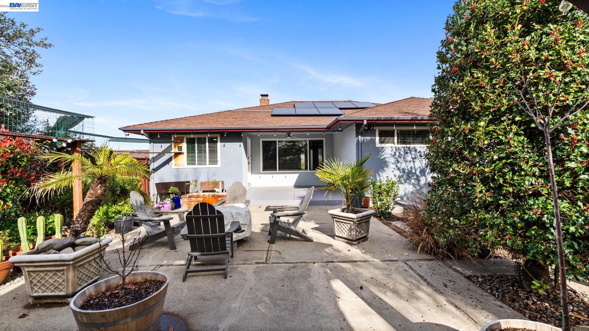 Detail Gallery Image 24 of 29 For 1269 Gabriel Ct, San Leandro,  CA 94577 - 3 Beds | 2/1 Baths