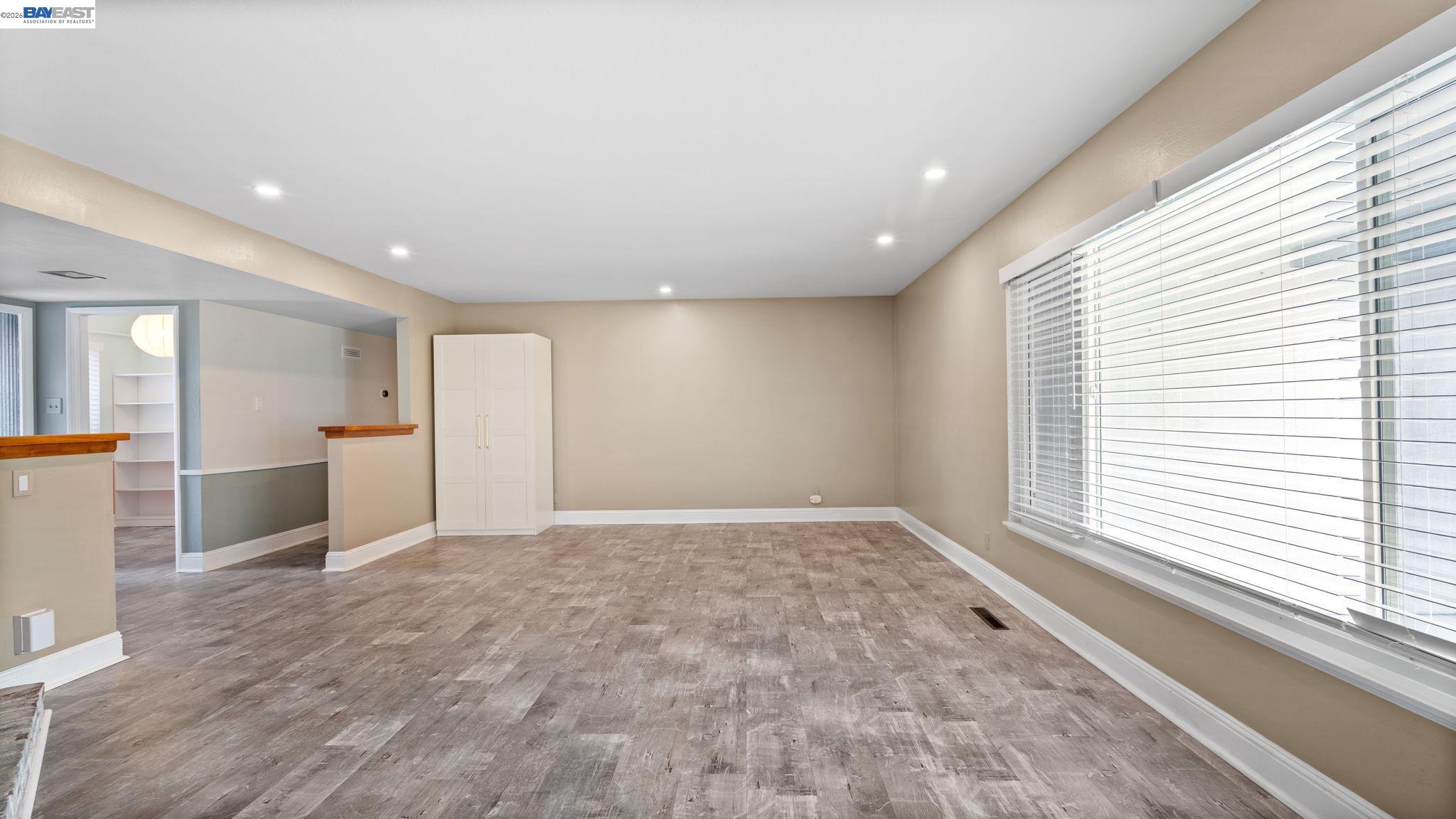 Detail Gallery Image 6 of 29 For 1269 Gabriel Ct, San Leandro,  CA 94577 - 3 Beds | 2/1 Baths