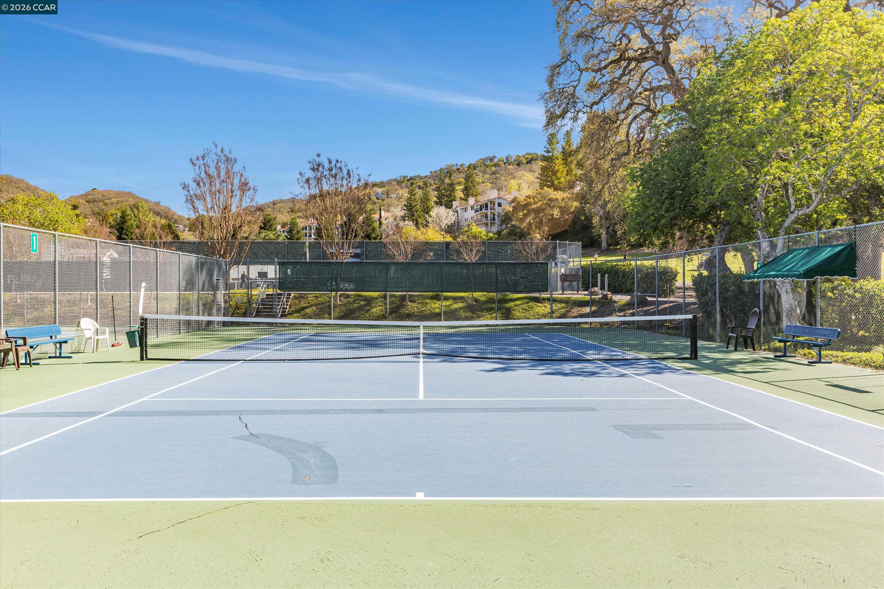 Detail Gallery Image 33 of 37 For 1501 Ptarmigan Dr 1c,  Walnut Creek,  CA 94595 - 1 Beds | 1 Baths